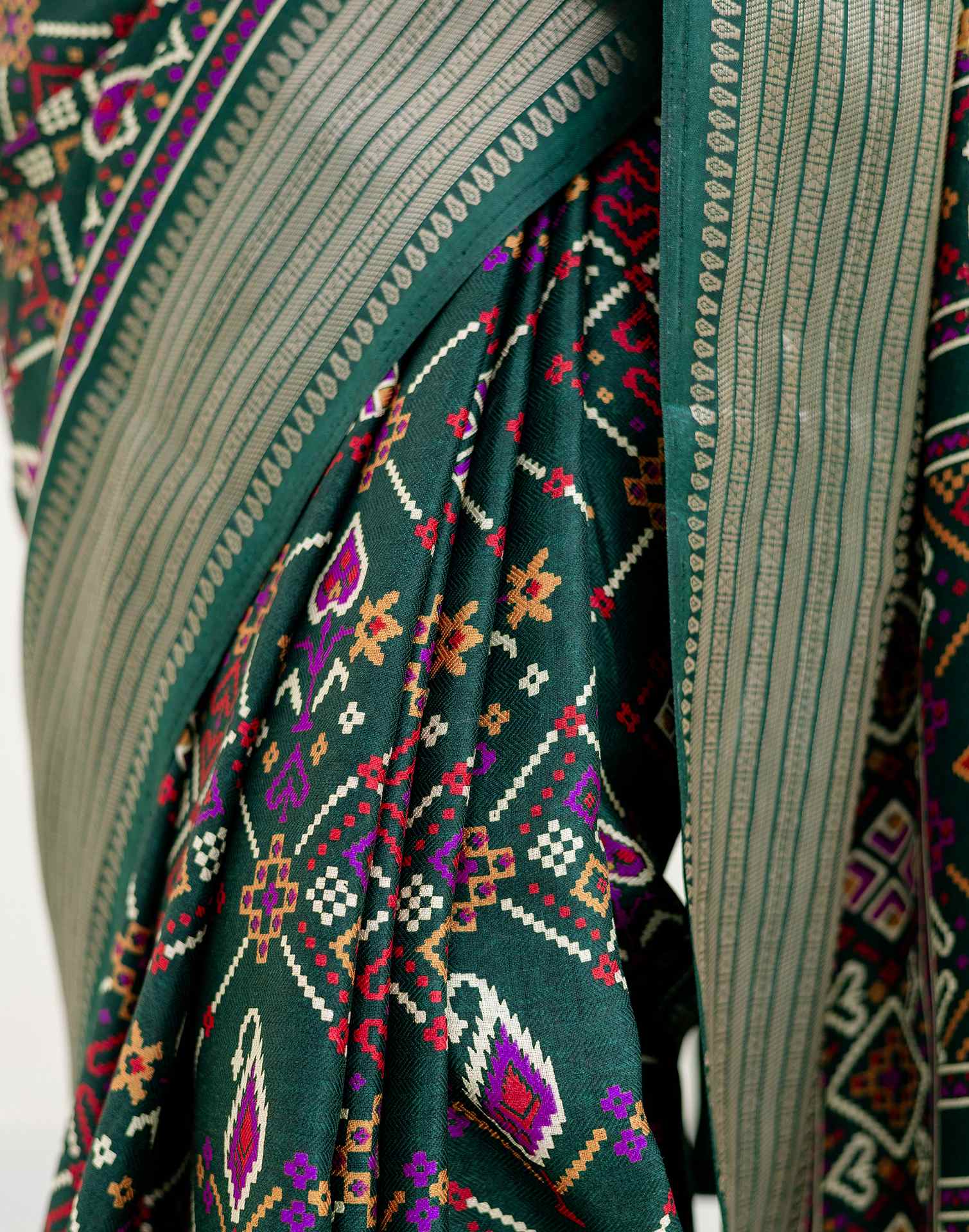 Dark Green Silk Printed Patola Saree - Image 13