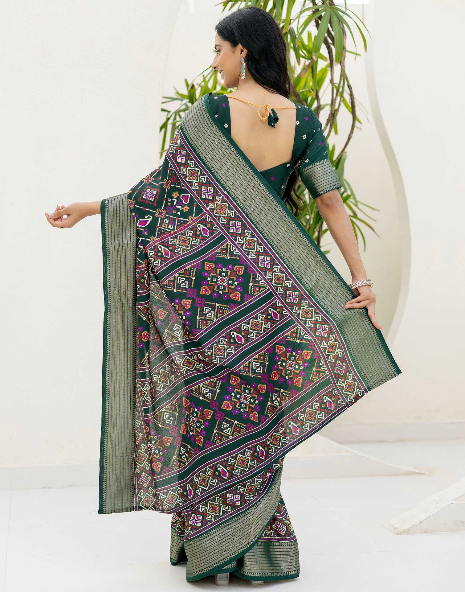 Dark Green Silk Printed Patola Saree - Image 8