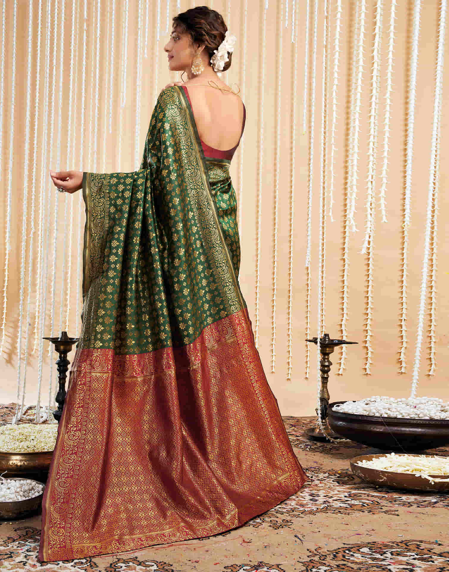 Dark Green Silk Woven Banarasi Saree - Image 7