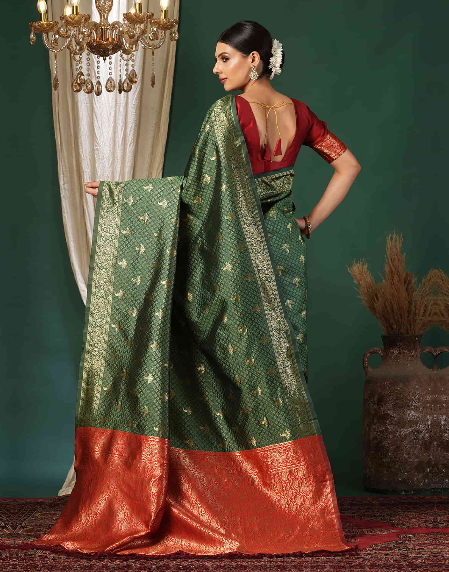 Green Silk Woven Banarasi Saree - Image 5