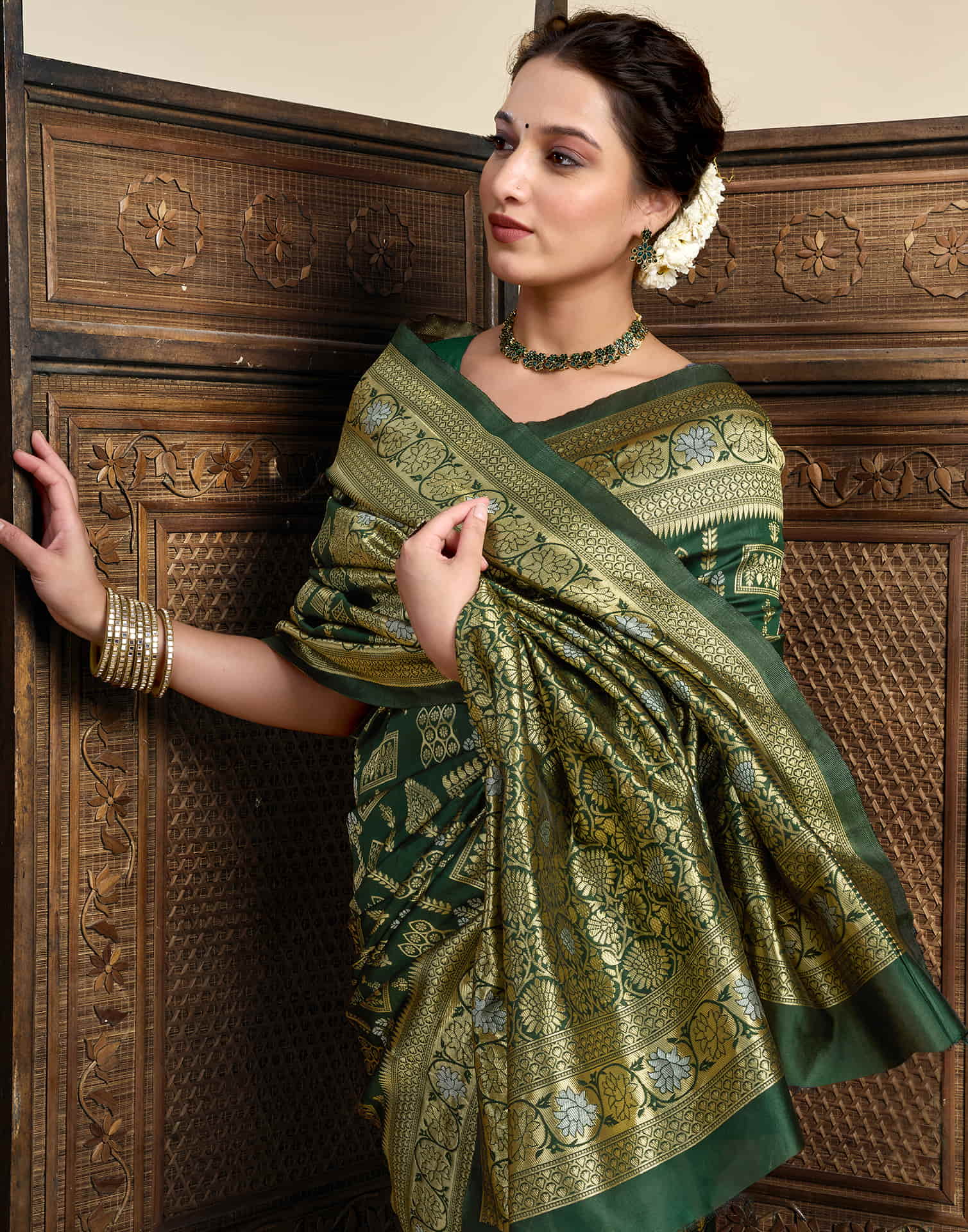 Dark Green Silk Woven Banarasi Saree - Image 2