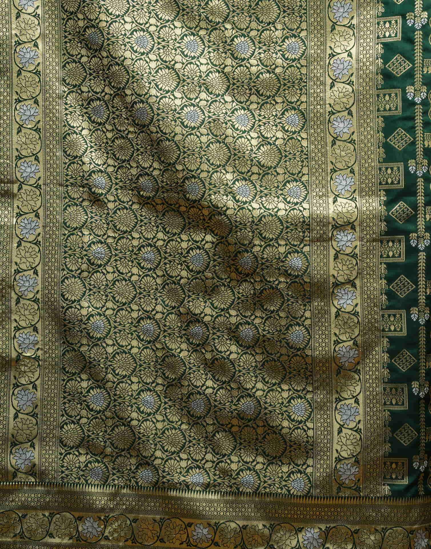 Dark Green Silk Woven Banarasi Saree - Image 8