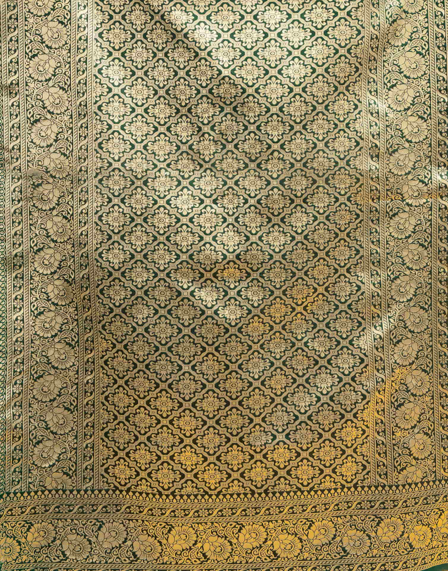 Dark Green Silk Woven Banarasi Saree - Image 7