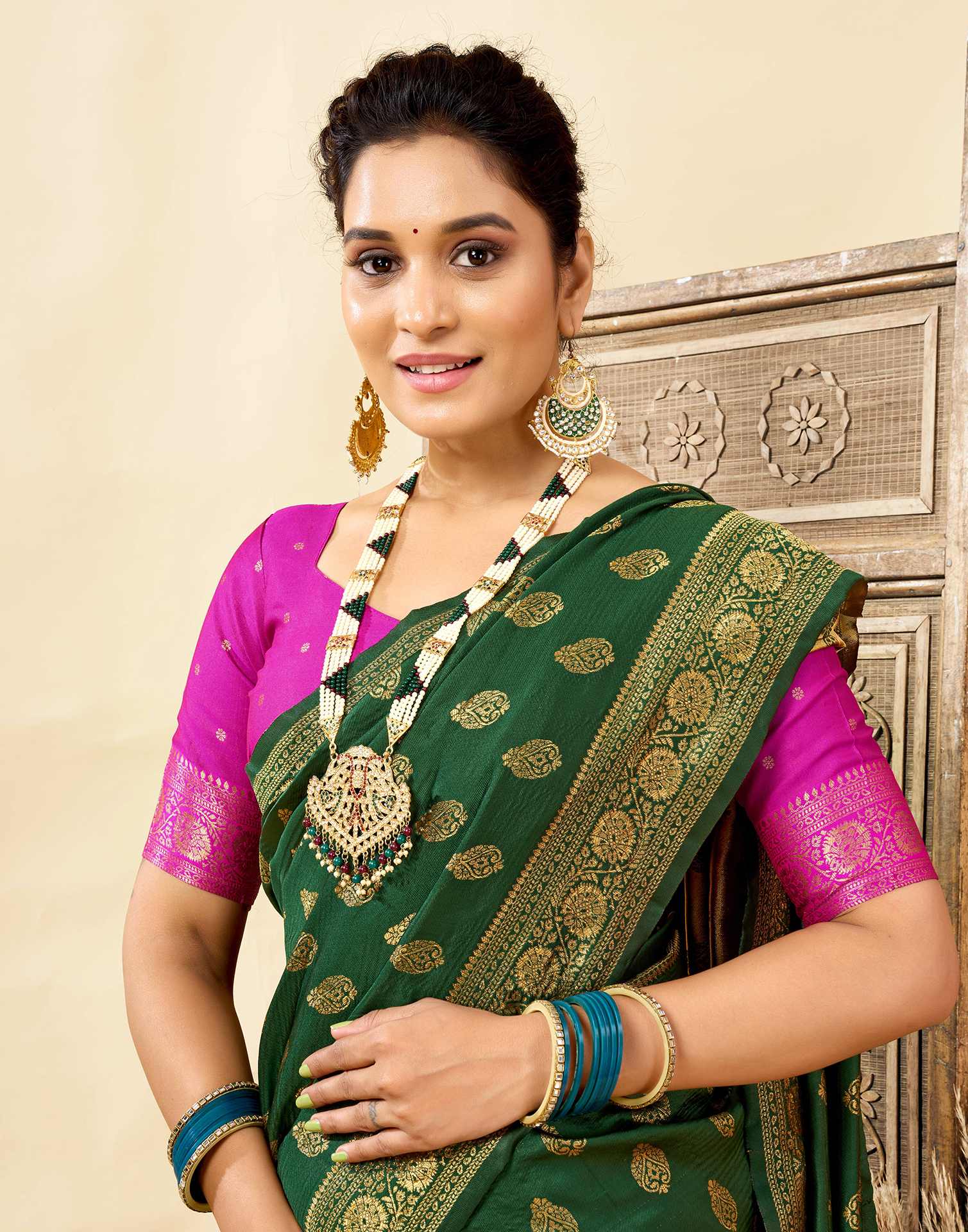 Dark Green Silk Woven Banarasi Saree - Image 2