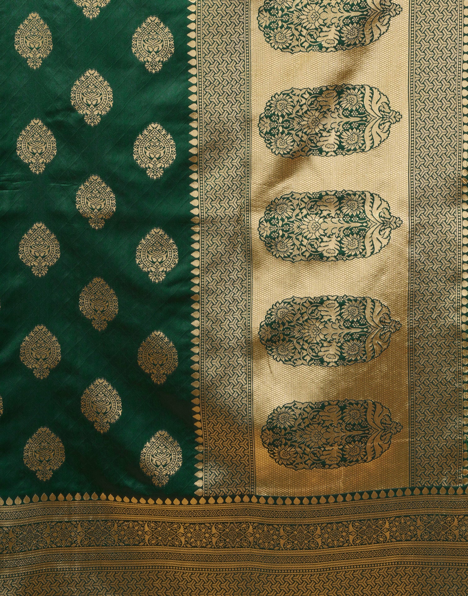 Dark Green Silk Woven Banarasi Saree - Image 7