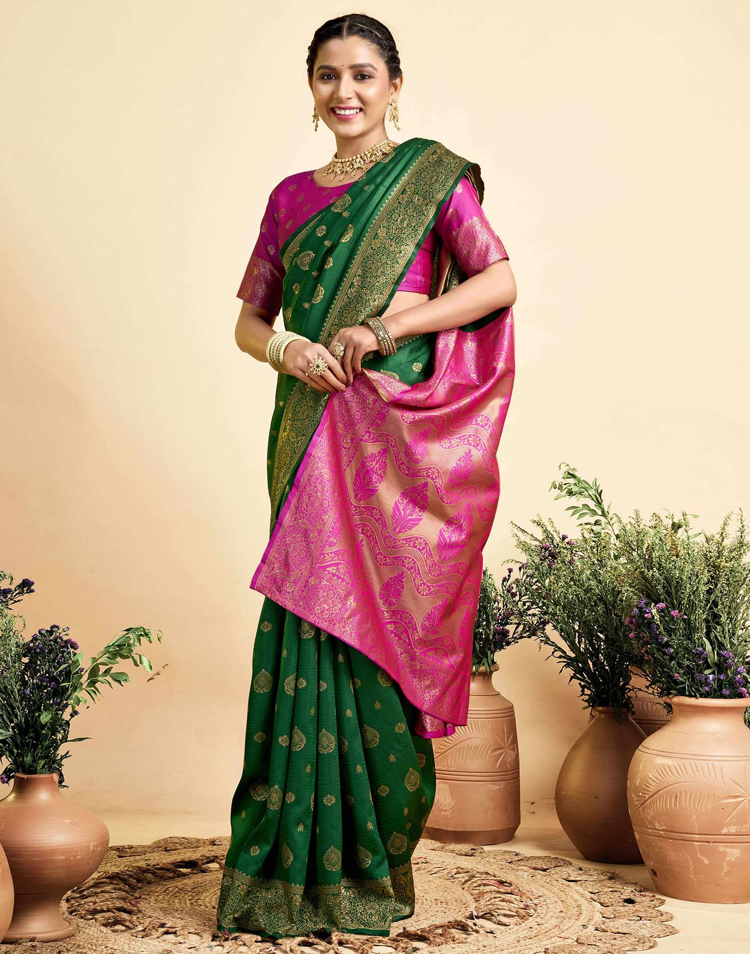 Dark Green Silk Woven Banarasi Saree - Image 5