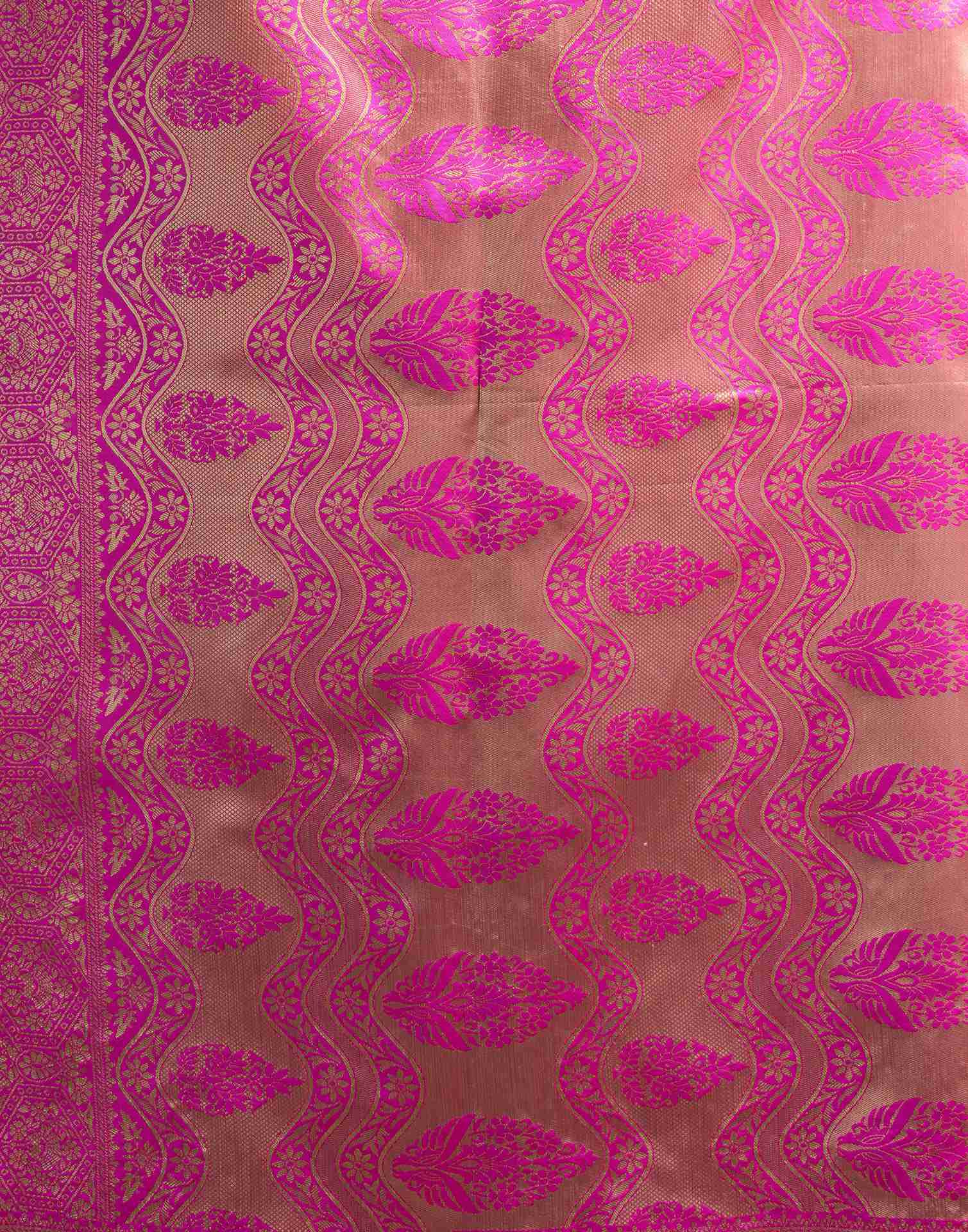 Dark Green Silk Woven Banarasi Saree - Image 8