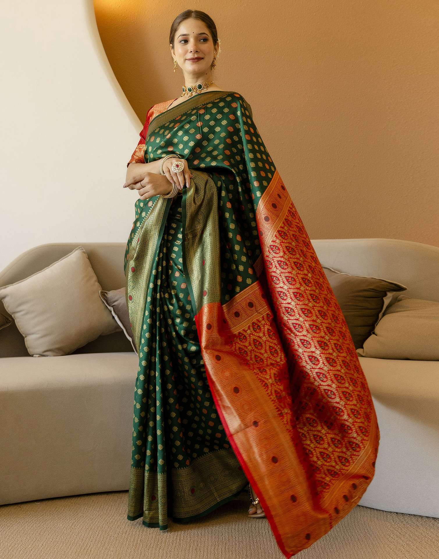 Dark Green Silk Woven Banarasi Saree - Image 10