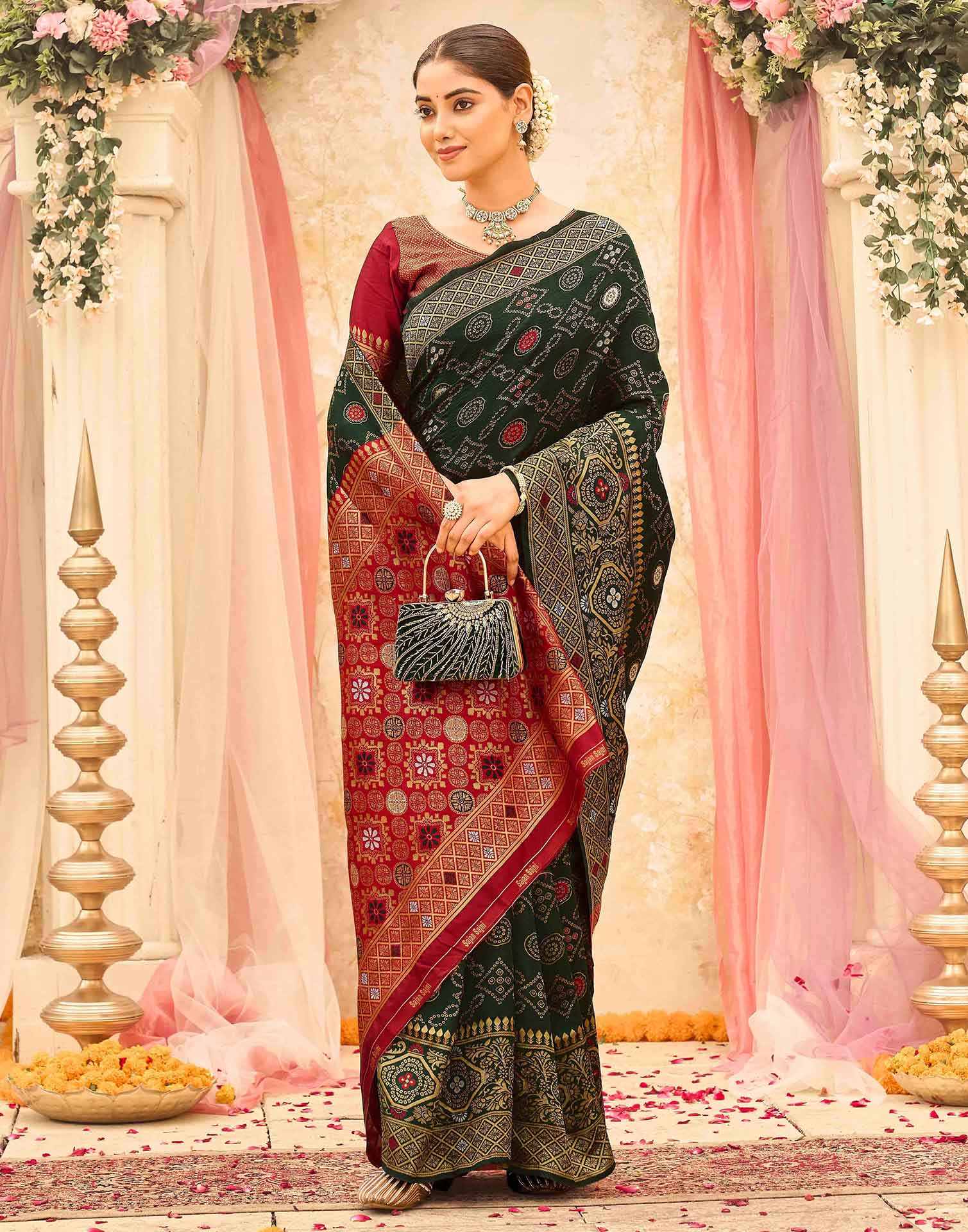 Dark Green Silk Woven Banarasi Saree - Image 5
