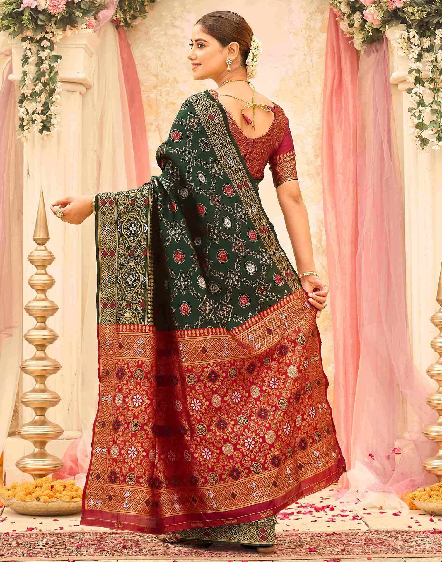 Dark Green Silk Woven Banarasi Saree - Image 6