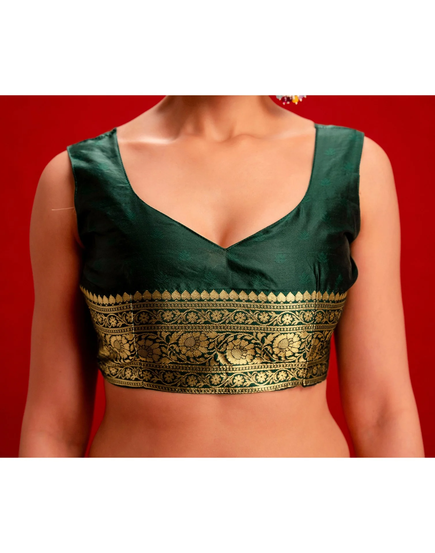 Dark Green Silk Woven Banarasi Saree - Image 10