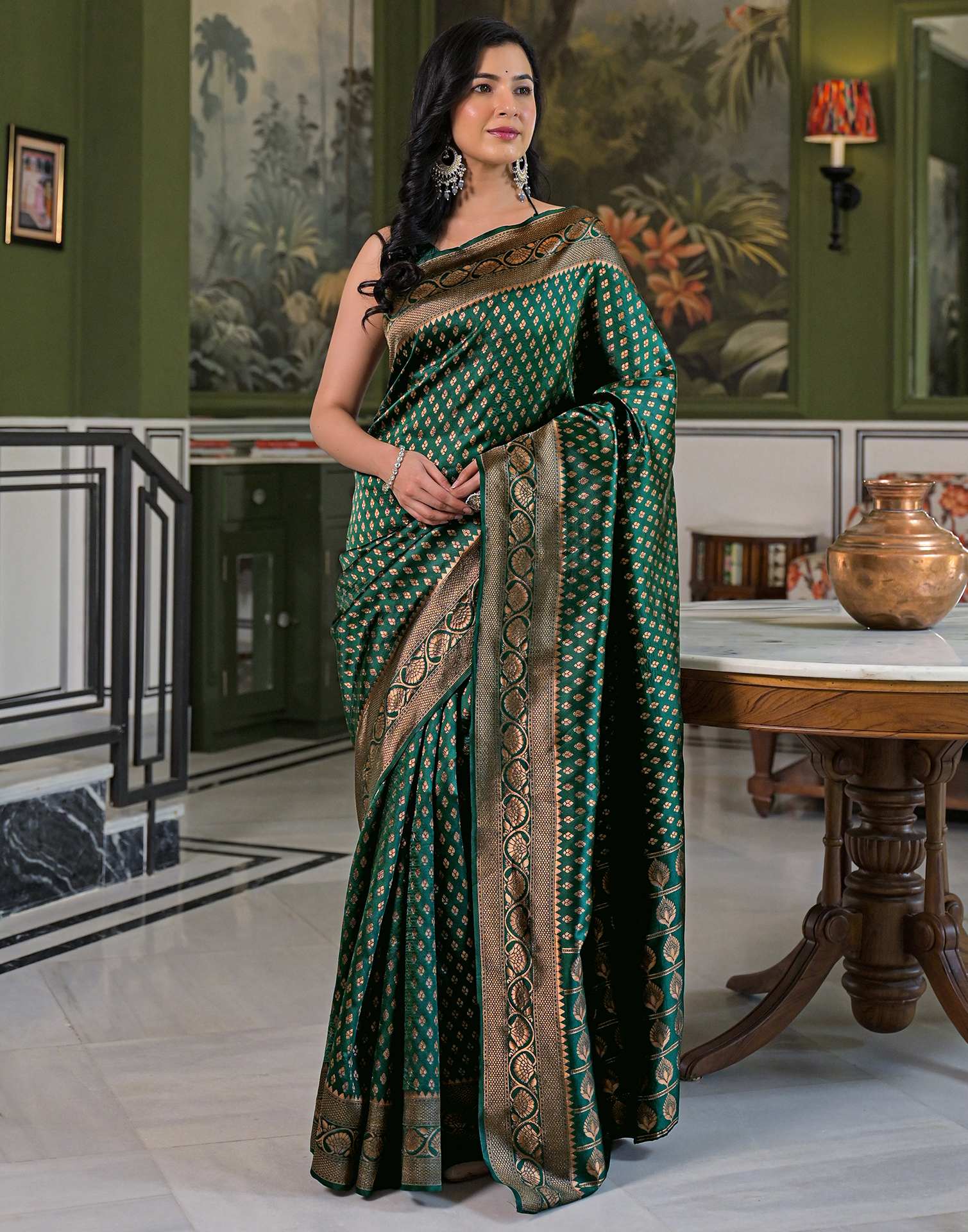 Dark Green Silk Woven Banarasi Saree - Image 7