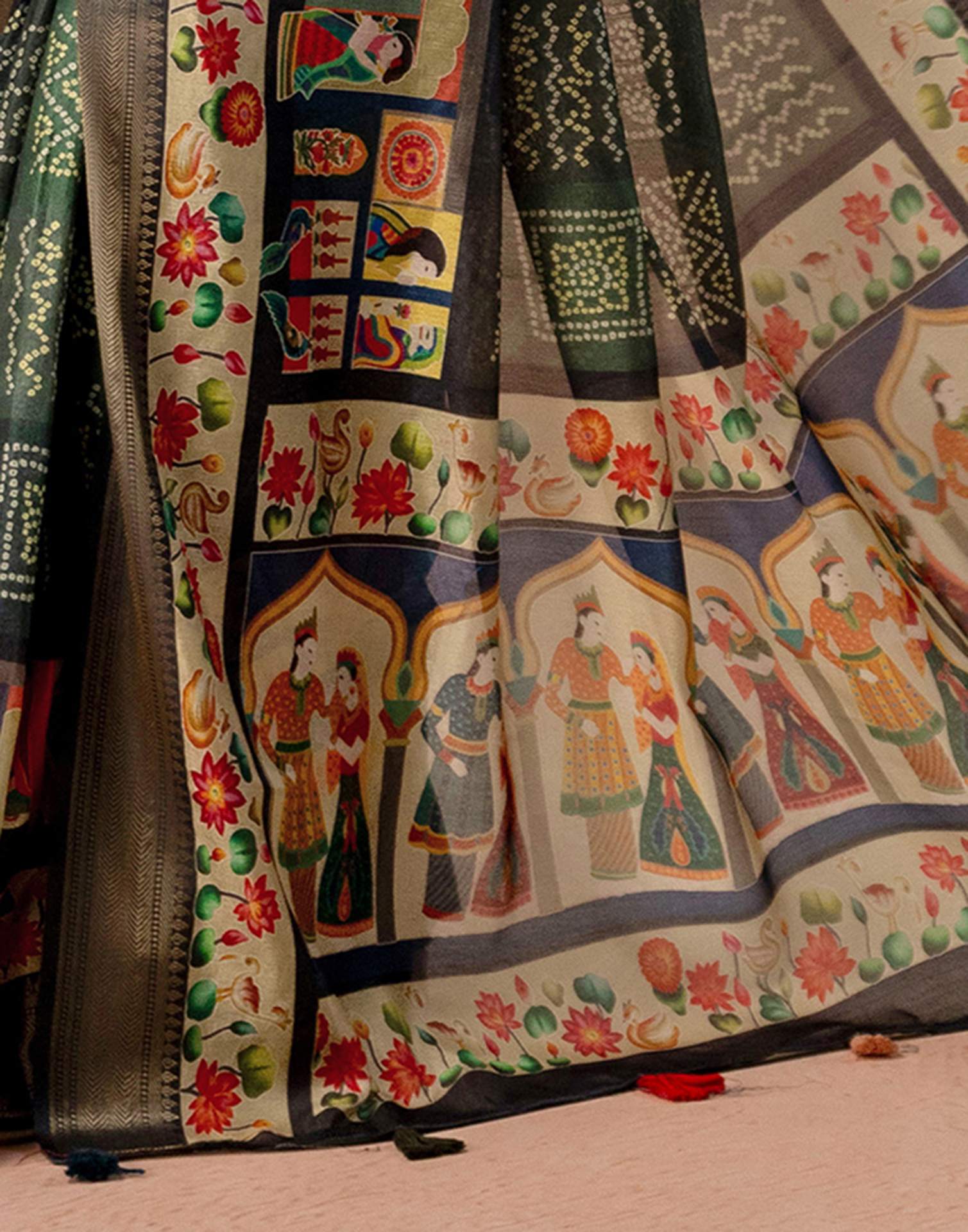Dark Green Silk Woven Border Kalamkari Saree - Image 12