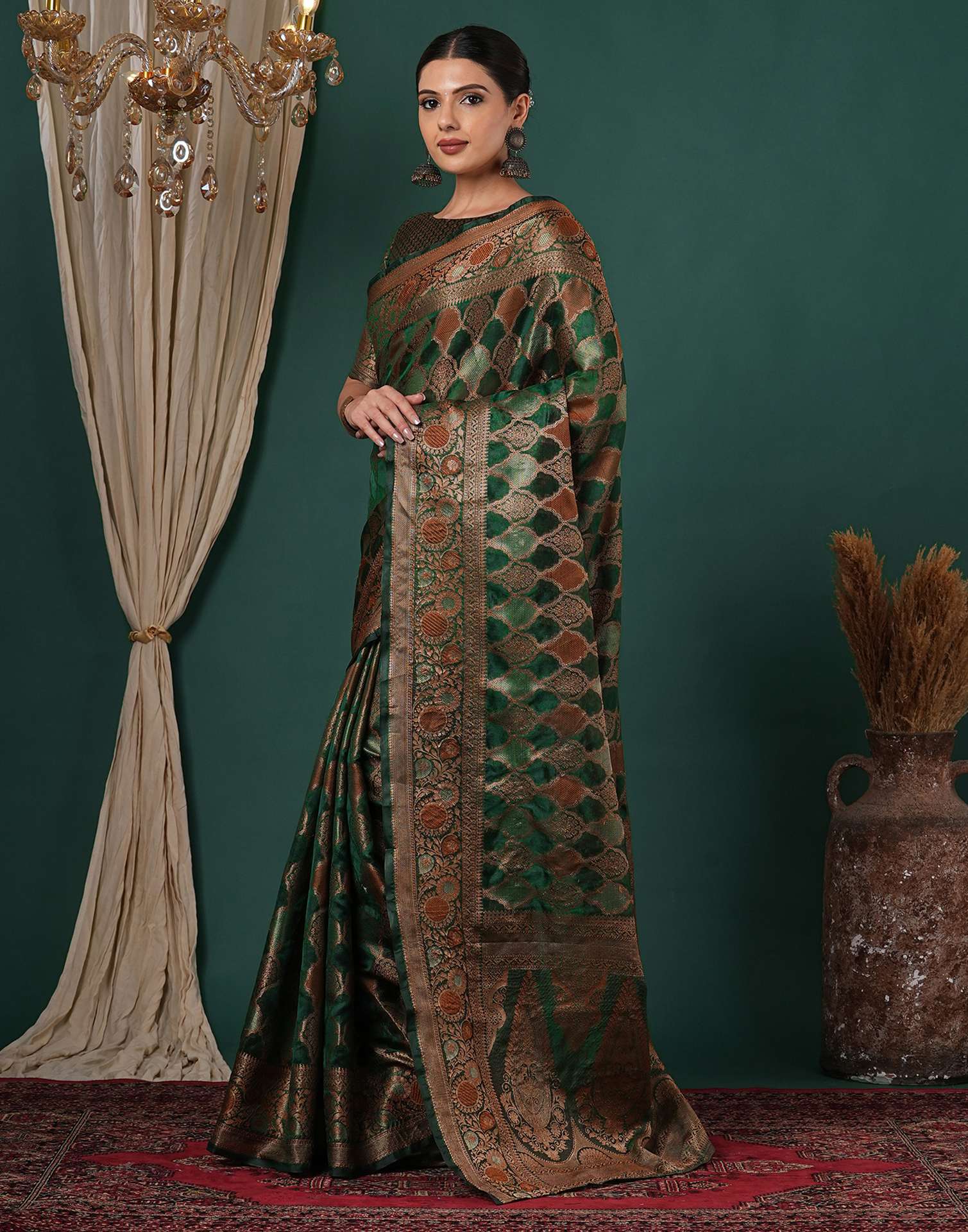 Dark Green Silk Woven Saree - Image 4