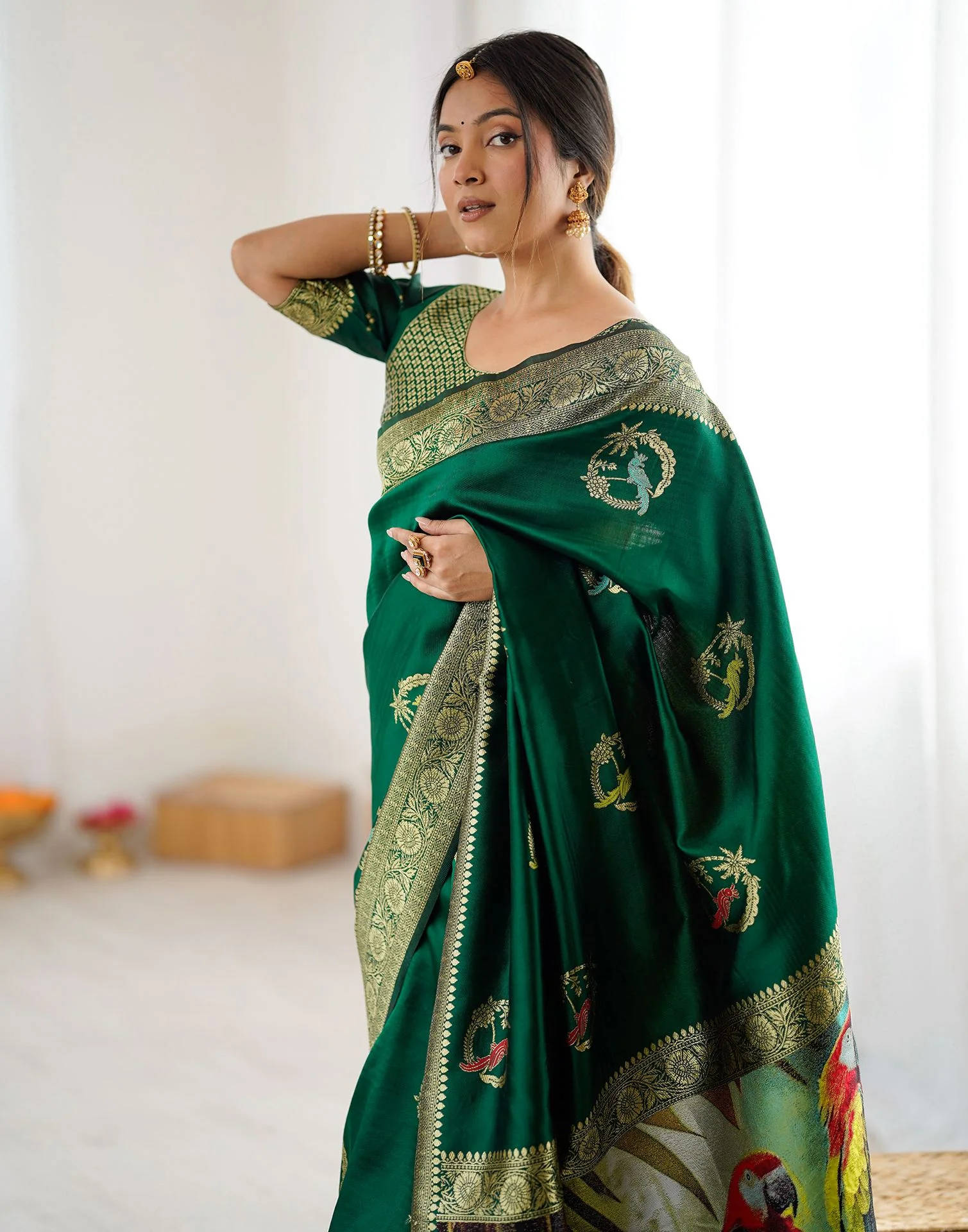 Dark Green Silk Woven Saree - Image 9