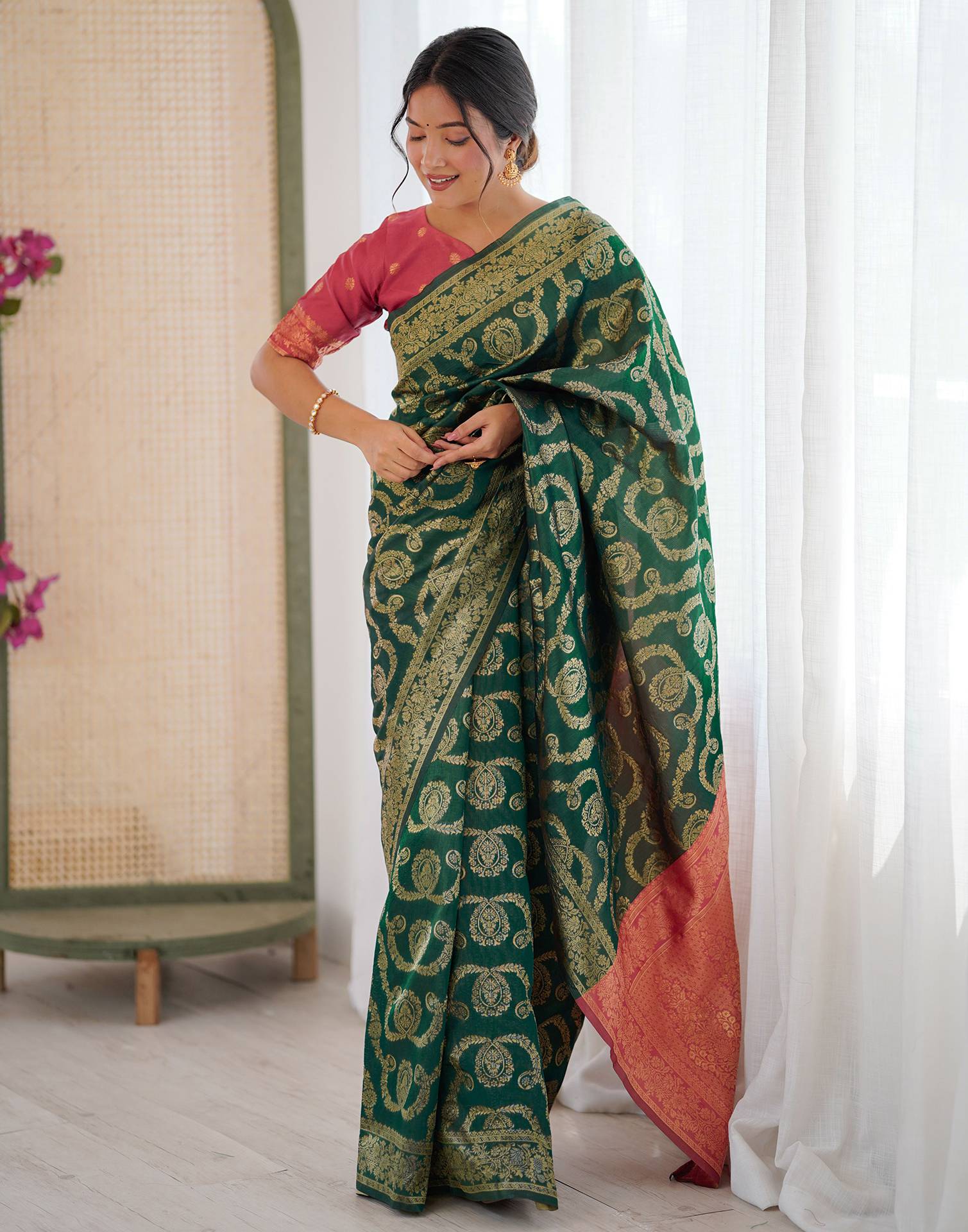 Dark Green Silk Woven Saree - Image 6