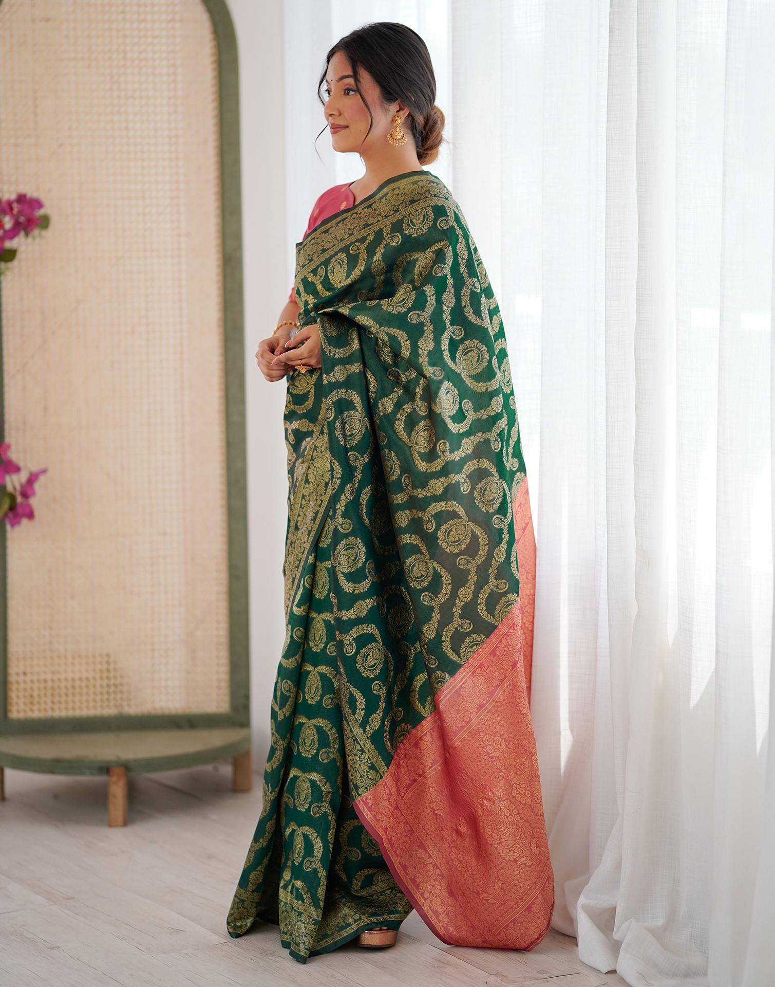 Dark Green Silk Woven Saree - Image 9