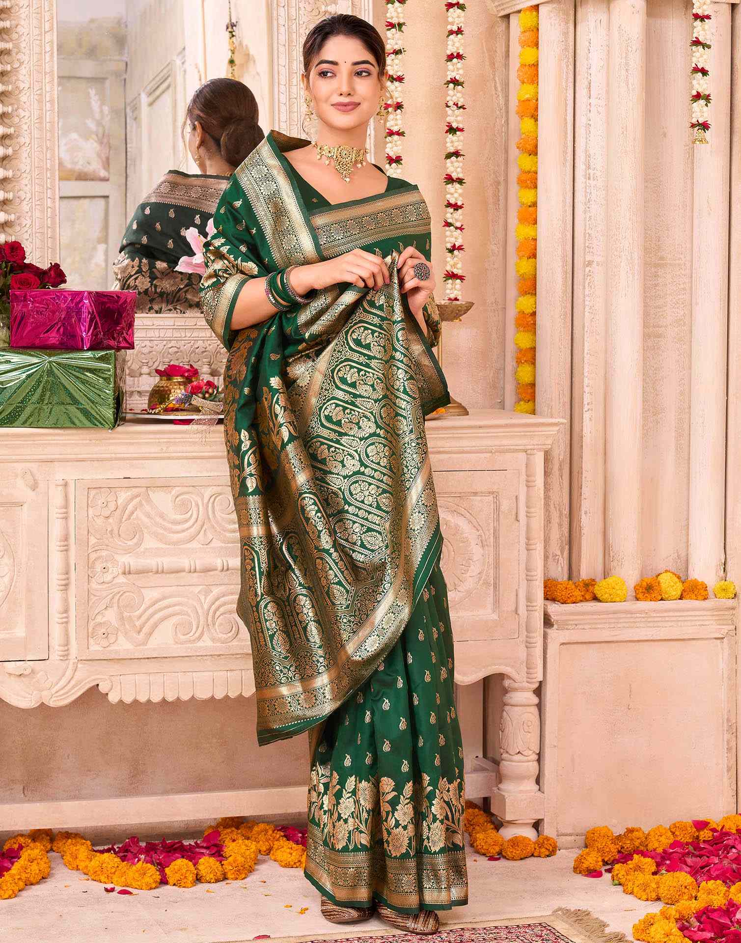Dark Green Silk Woven Saree - Image 5