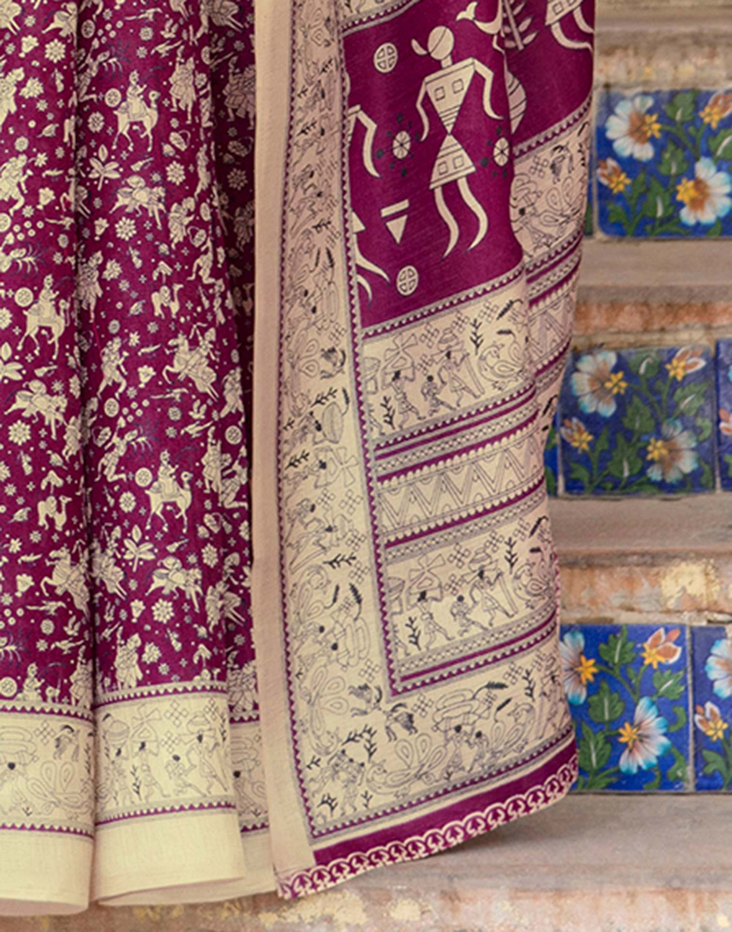 Dark Magenta Khadi Warli Printed Saree - Image 10