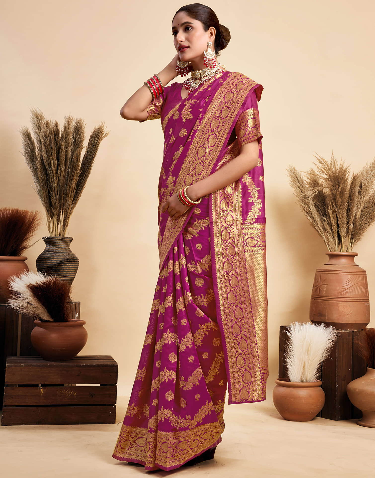 Dark Magenta Silk Woven Banarasi Saree - Image 5