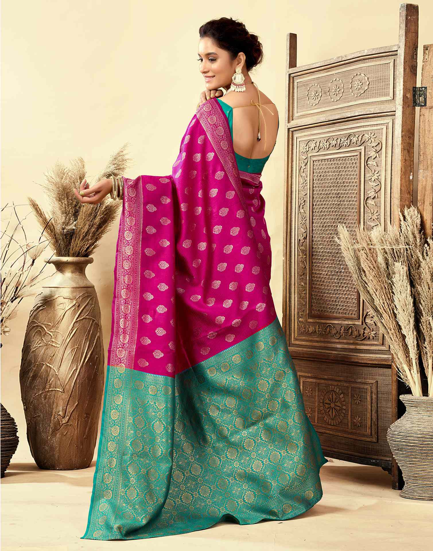 Dark Magenta Silk Woven Banarasi Saree - Image 6