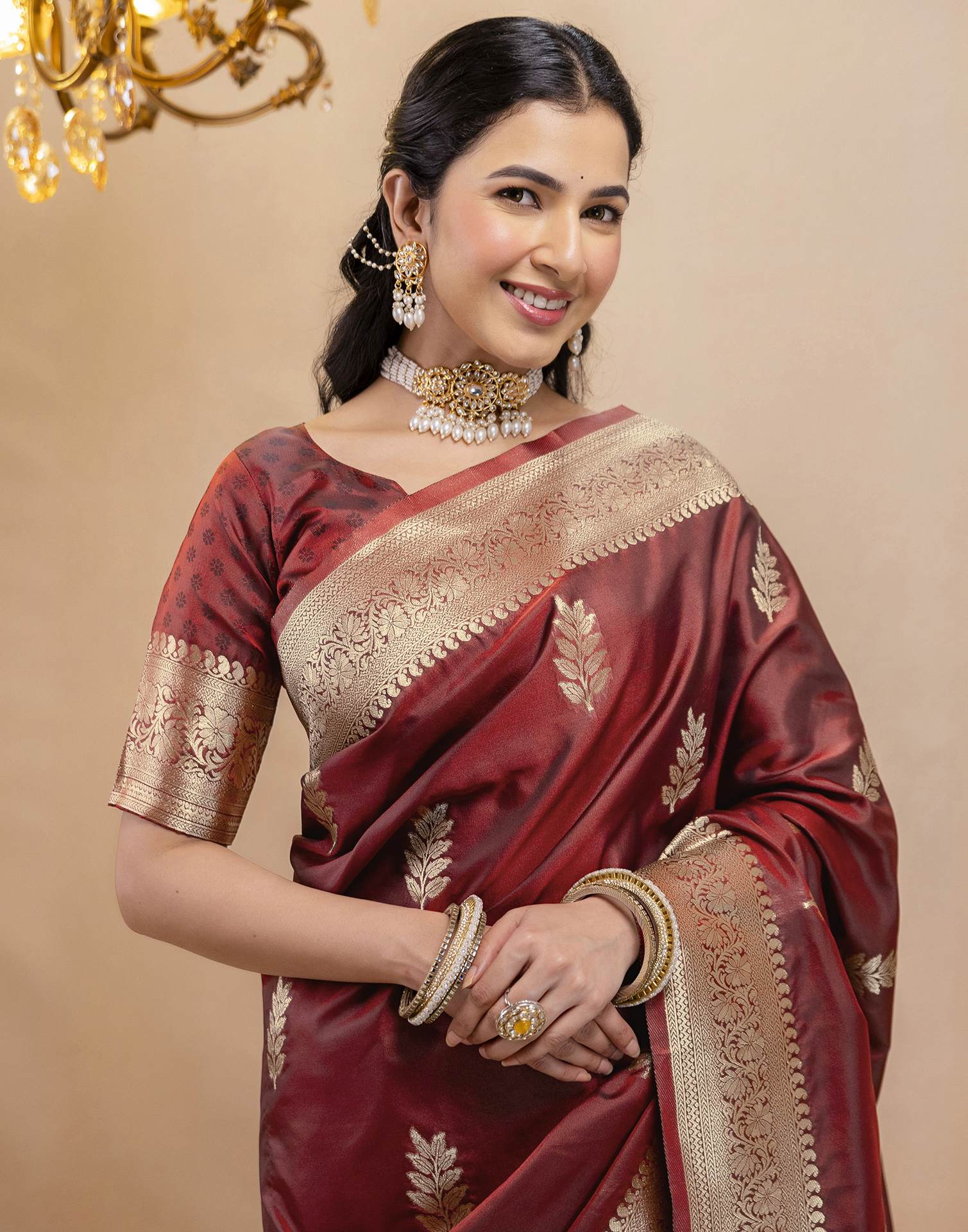 Dark Maroon Silk Woven Banarasi Saree - Image 2