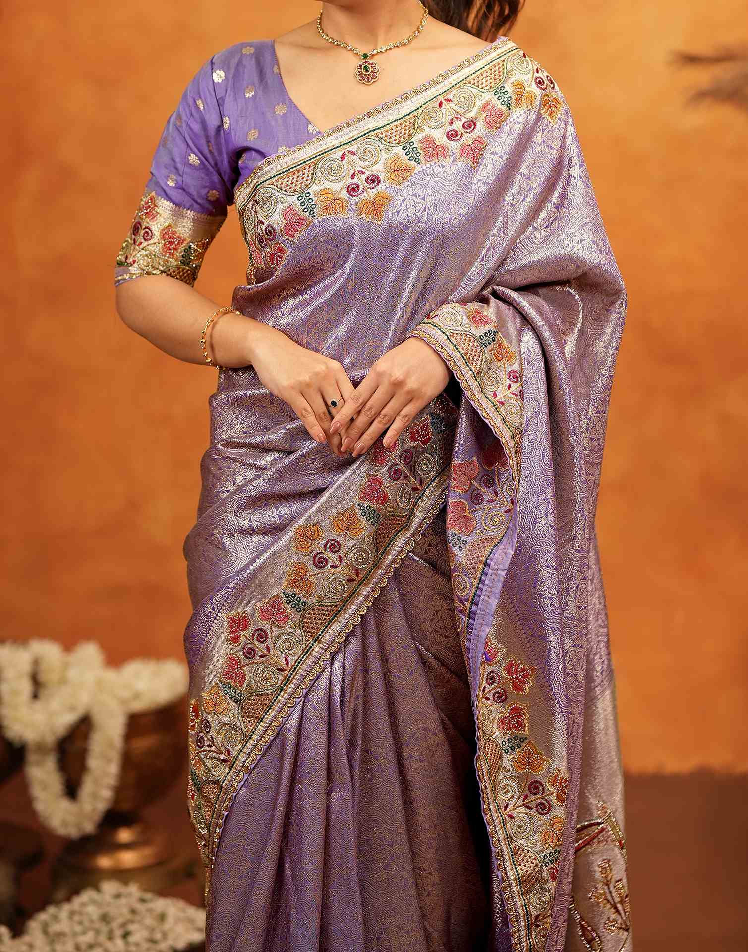 Dark Mauve Silk Woven Embroidery Stone Work Banarasi Saree - Image 12