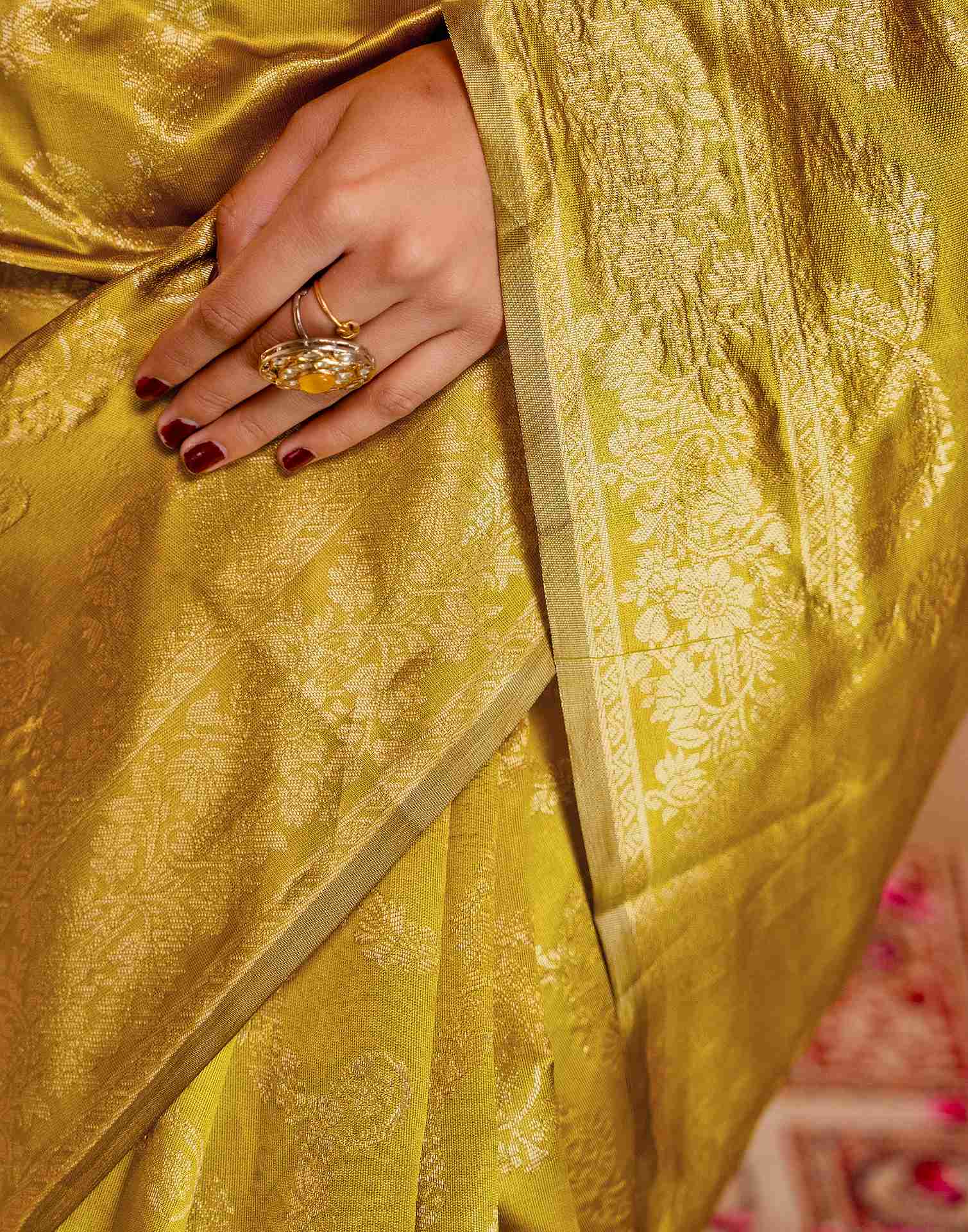 Dark Mustard Silk Woven Banarasi Saree - Image 13