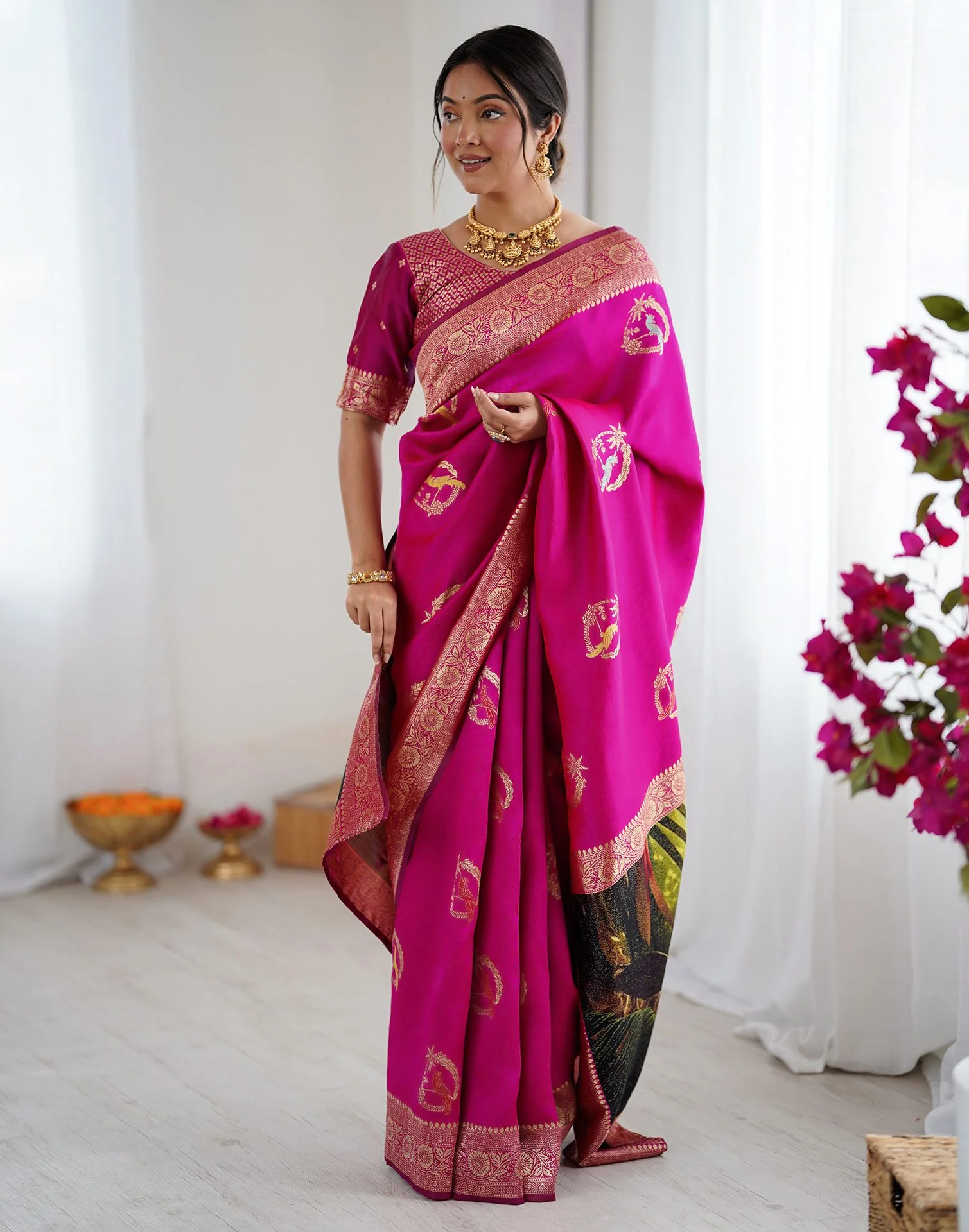 Dark Pink Silk Woven Saree - Image 6