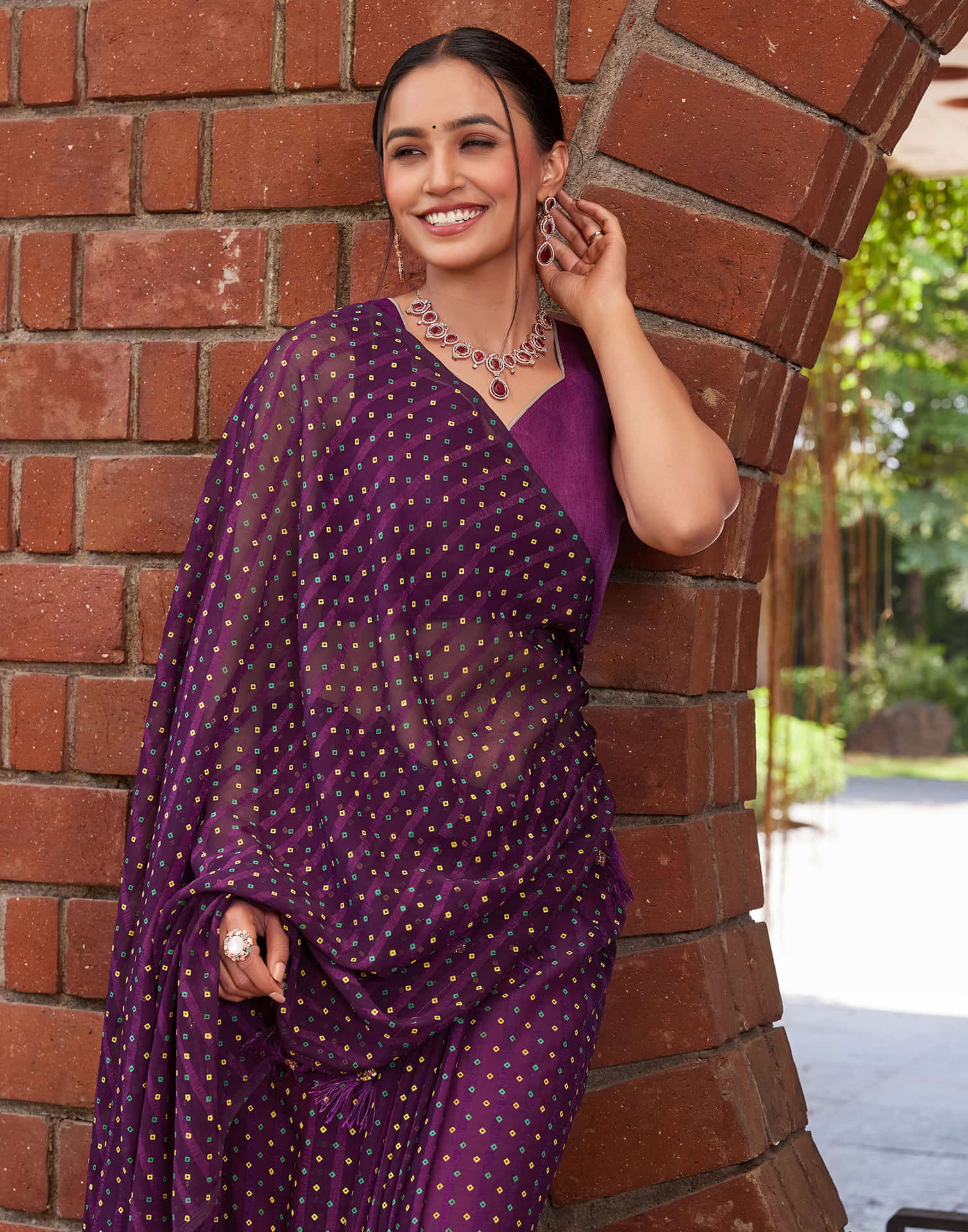 Dark Purple Chiffon Printed Bandhani Saree - Image 2