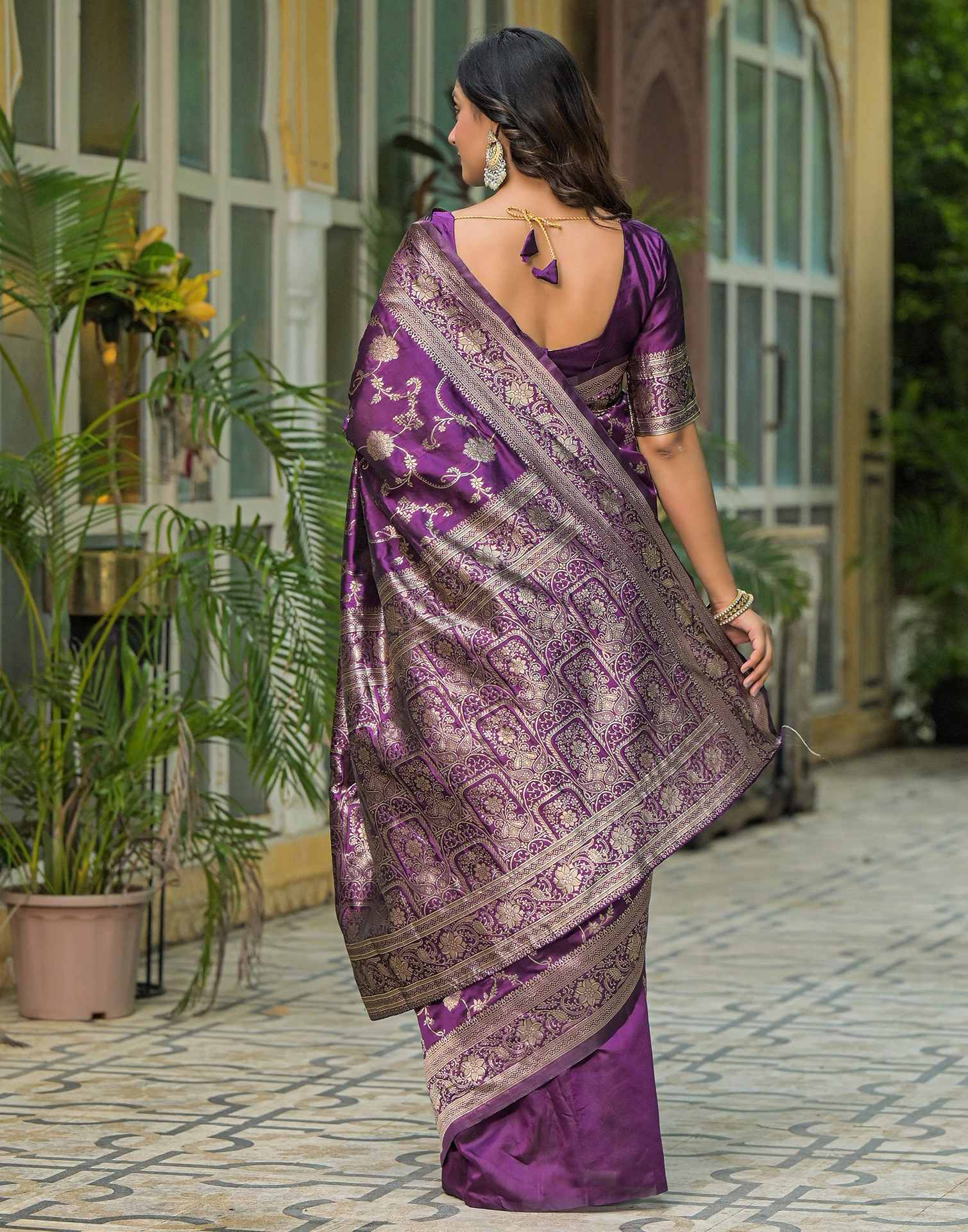Dark Purple Silk Woven Banarasi Saree - Image 7