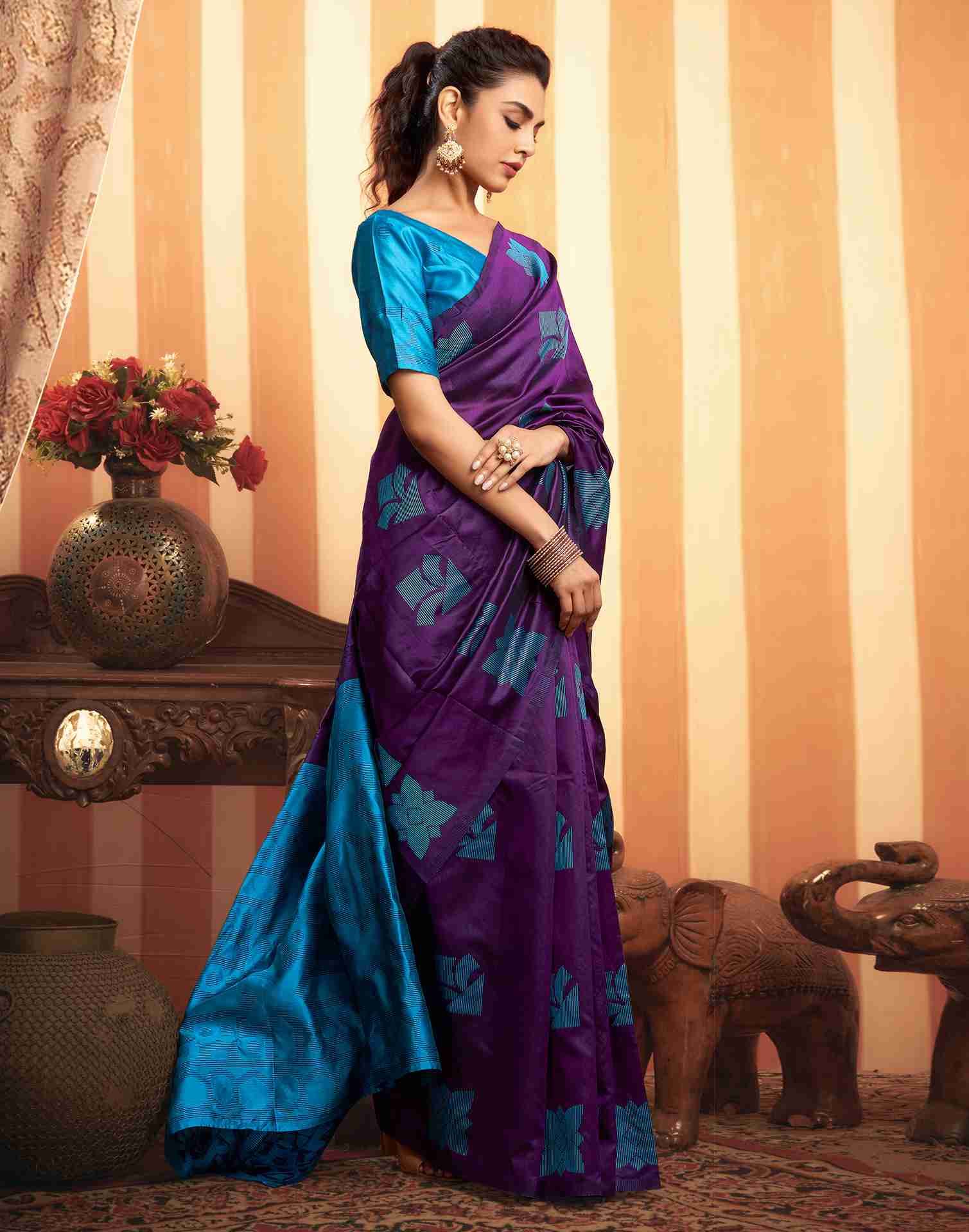 Dark Purple Silk Woven Banarasi Saree - Image 6