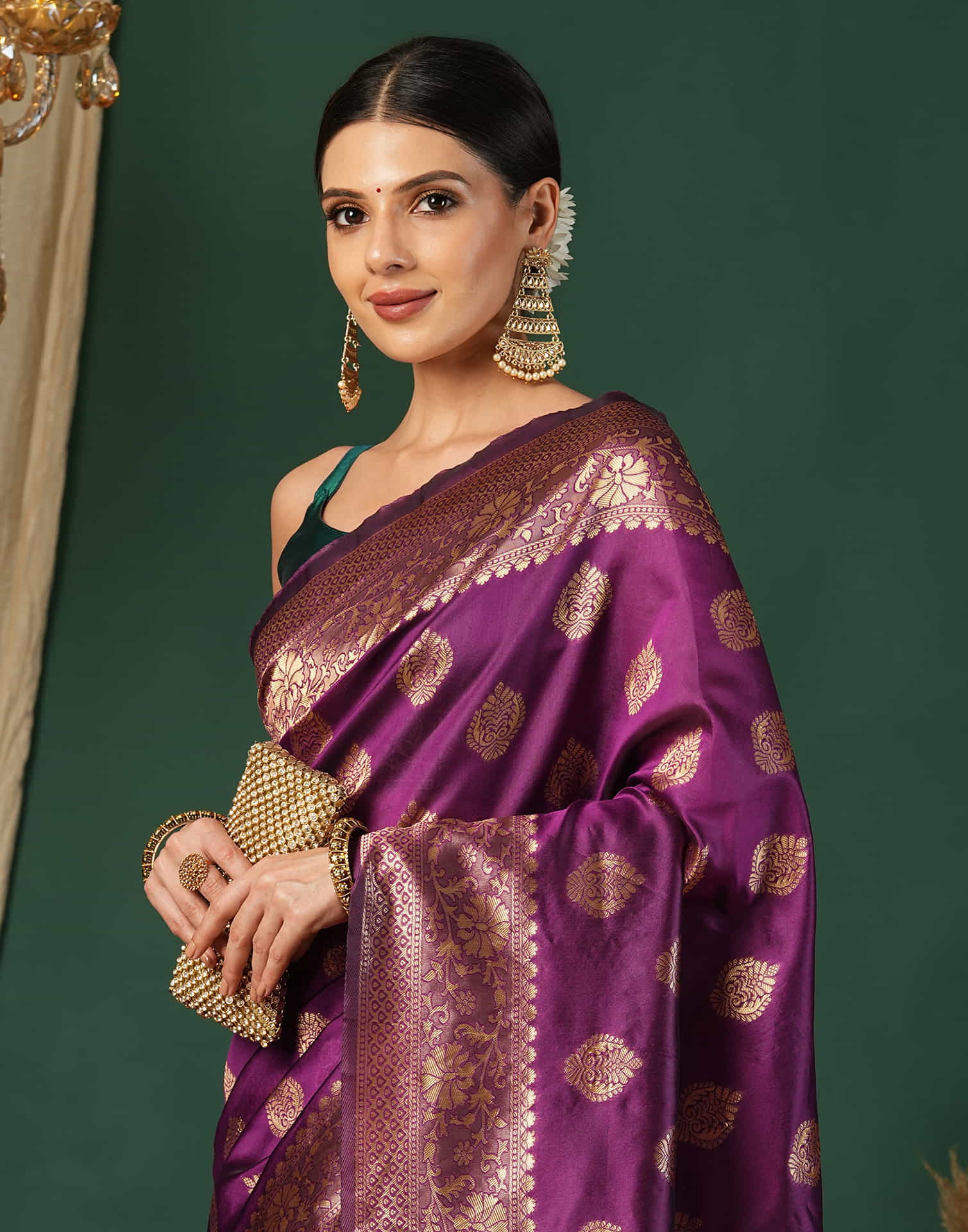 Purple Silk Blend Woven Banarasi Saree - Image 4