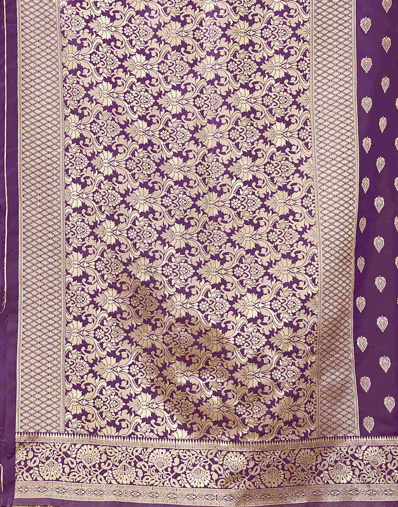 Dark Purple Silk Woven Banarasi Saree - Image 7
