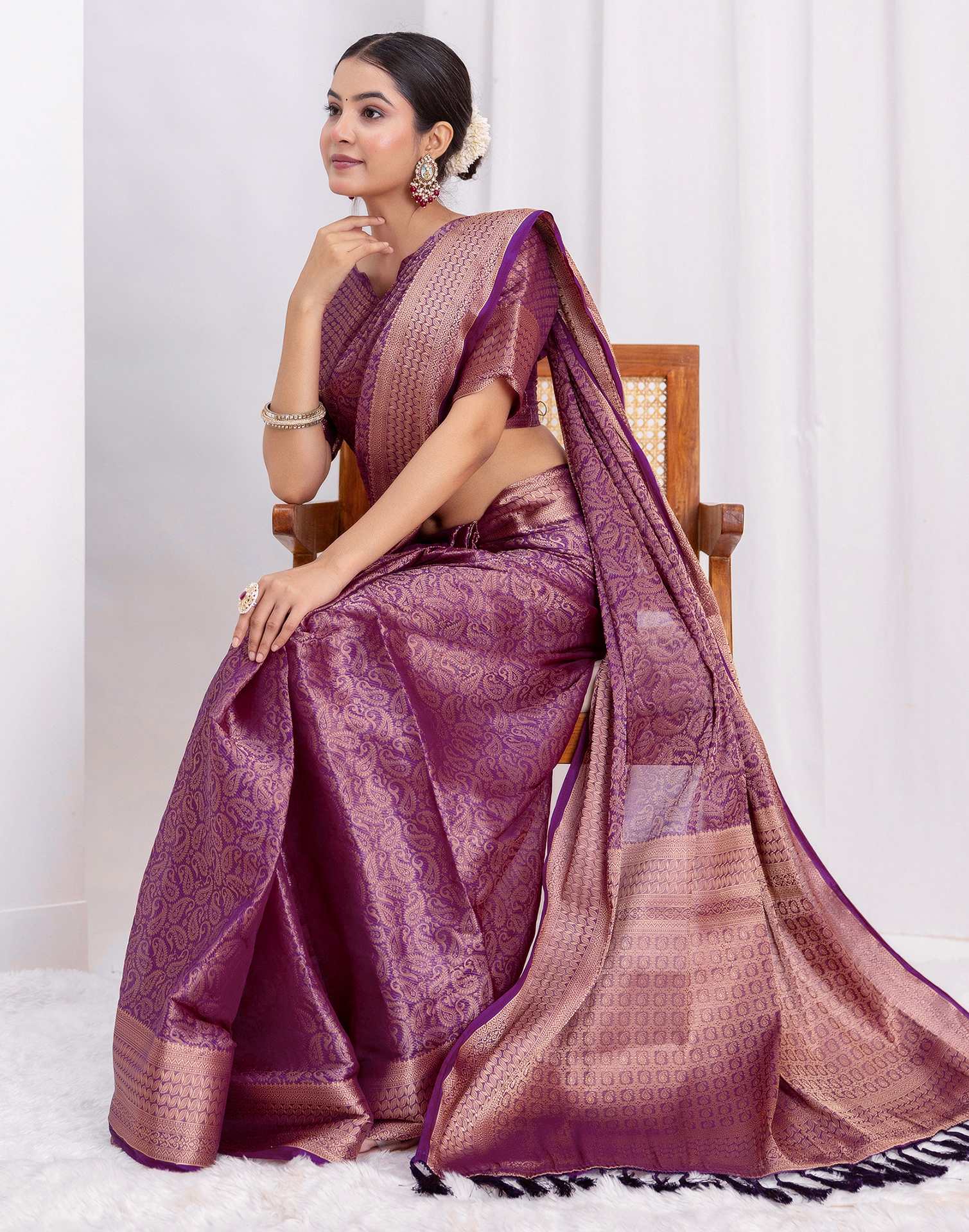 Dark Purple Silk Woven Kanjivaram Saree - Image 10