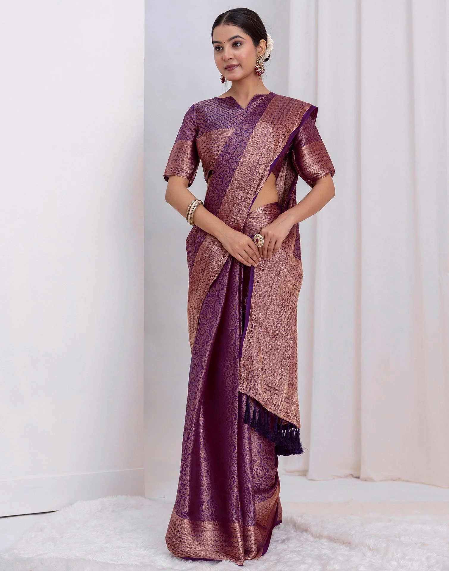 Dark Purple Silk Woven Kanjivaram Saree - Image 6