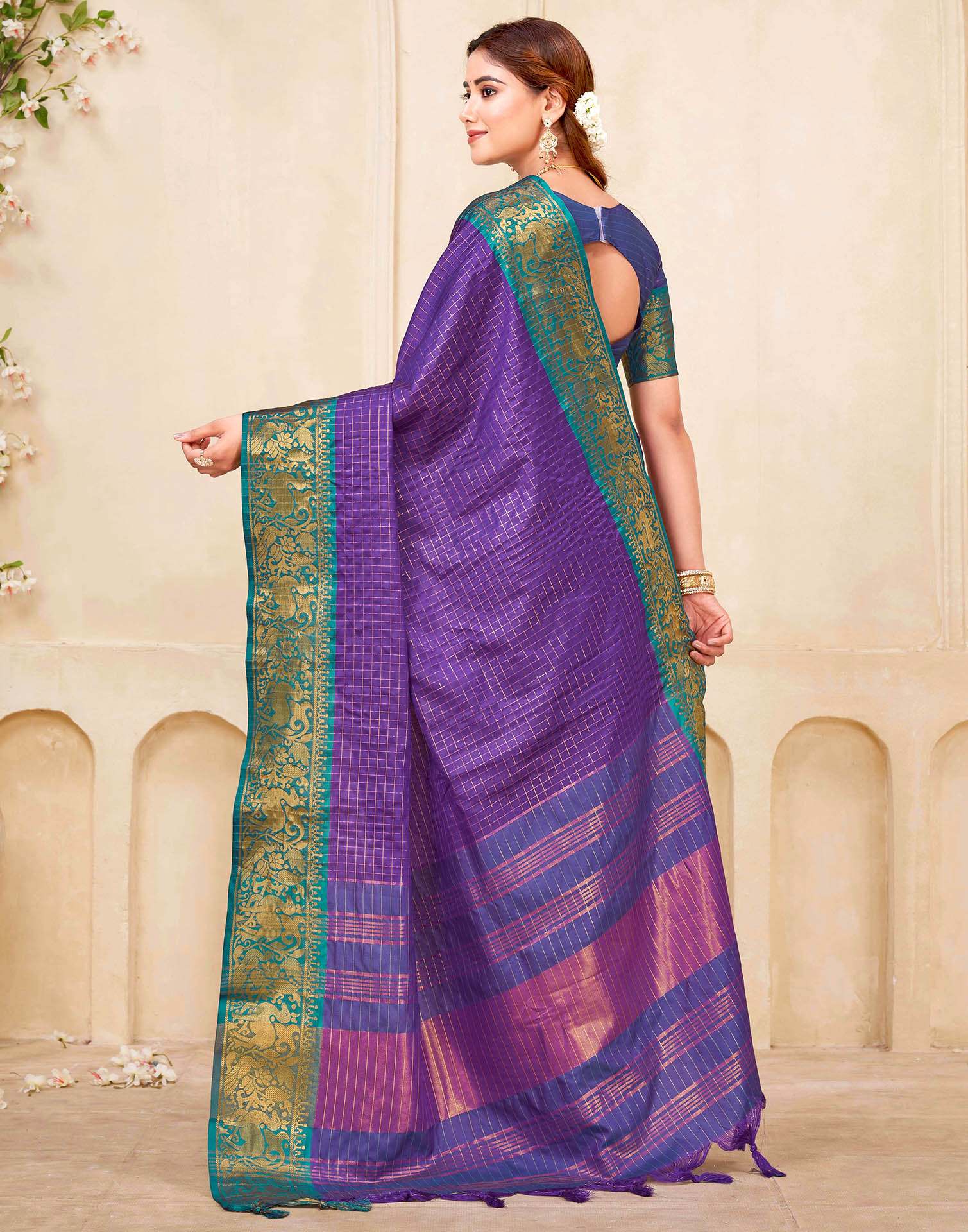 Dark Purple Silk Woven Kanjivaram Saree - Image 5