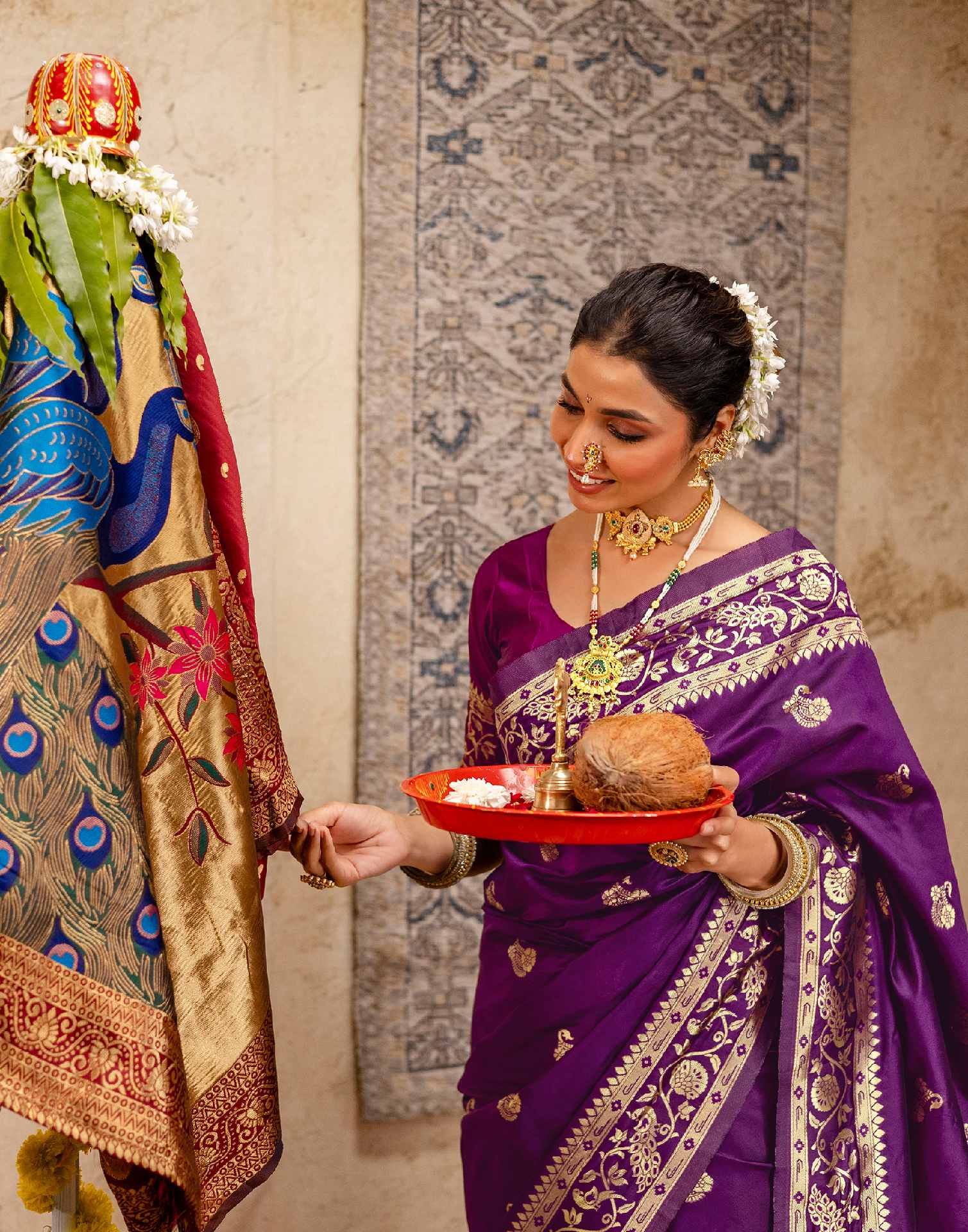 Dark Purple Silk Woven Paithani Saree - Image 4