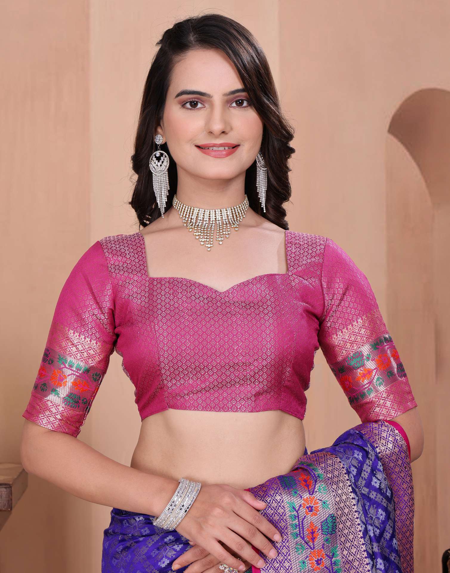 Dark Purple Silk Woven Patola Saree - Image 8