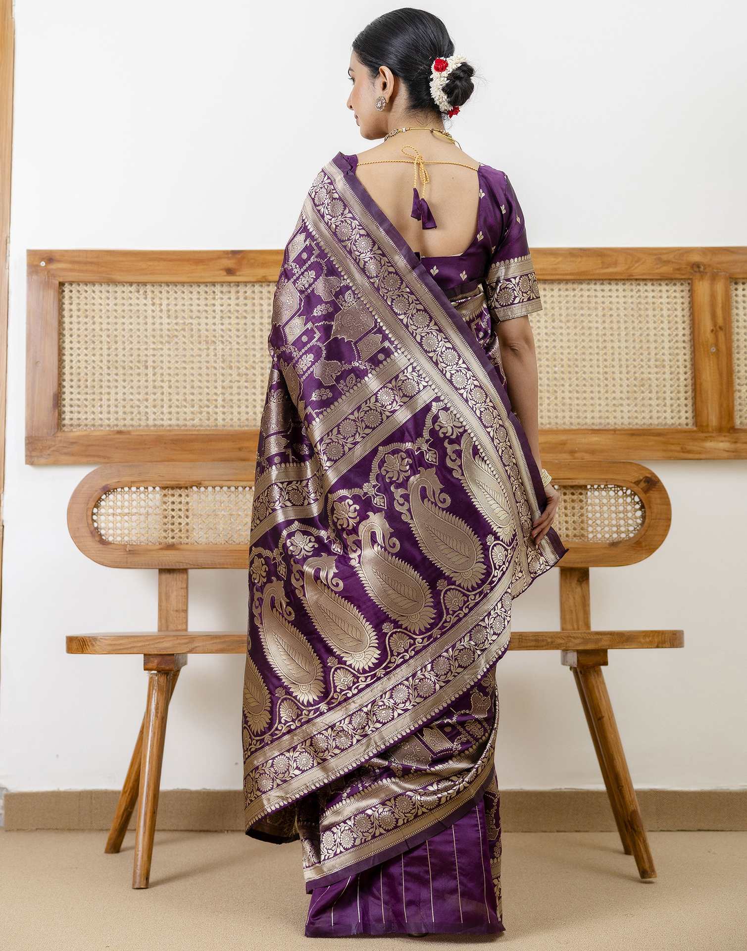 Dark Purple Silk Woven Banarasi Saree - Image 7