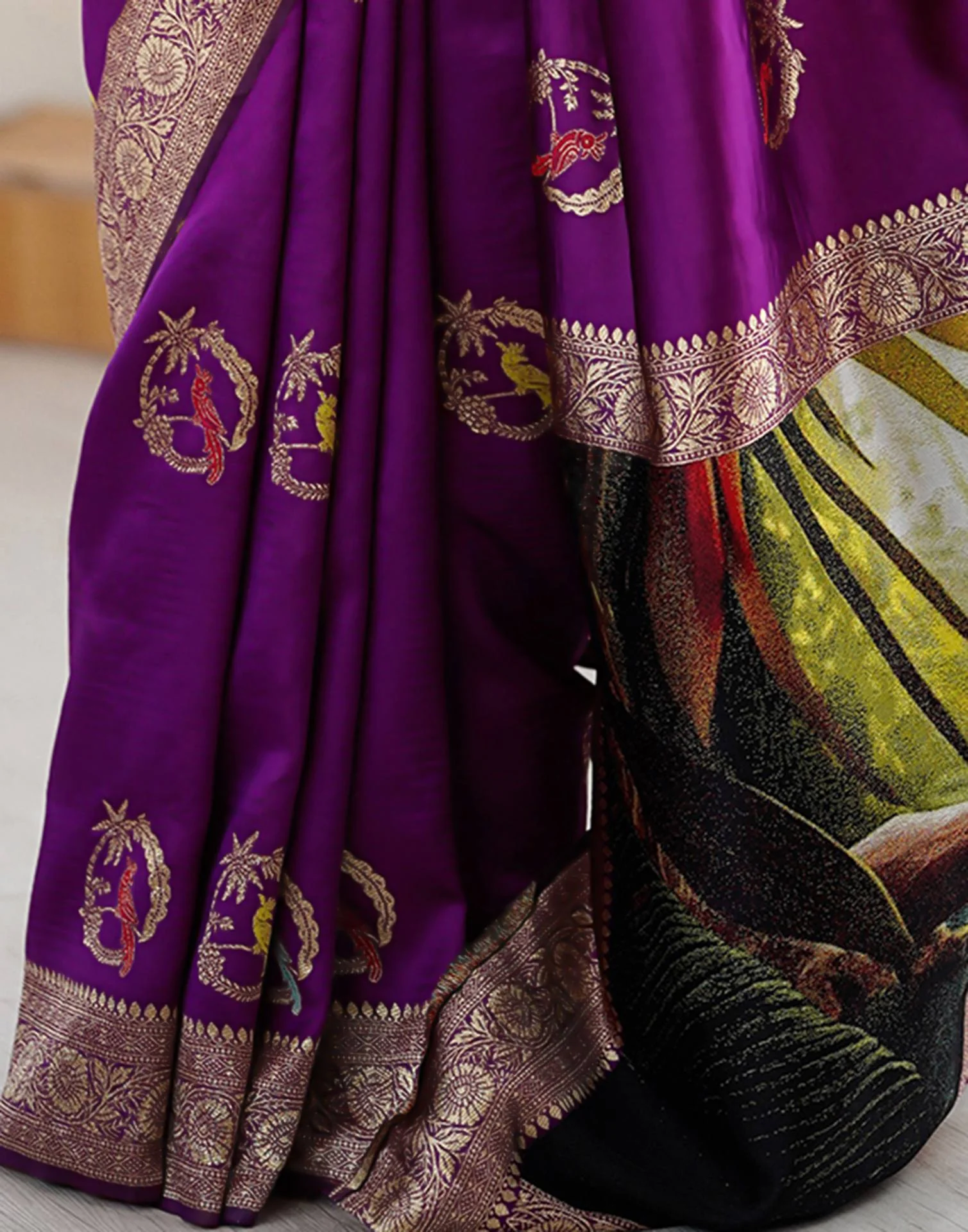 Dark Purple Silk Woven Saree - Image 11