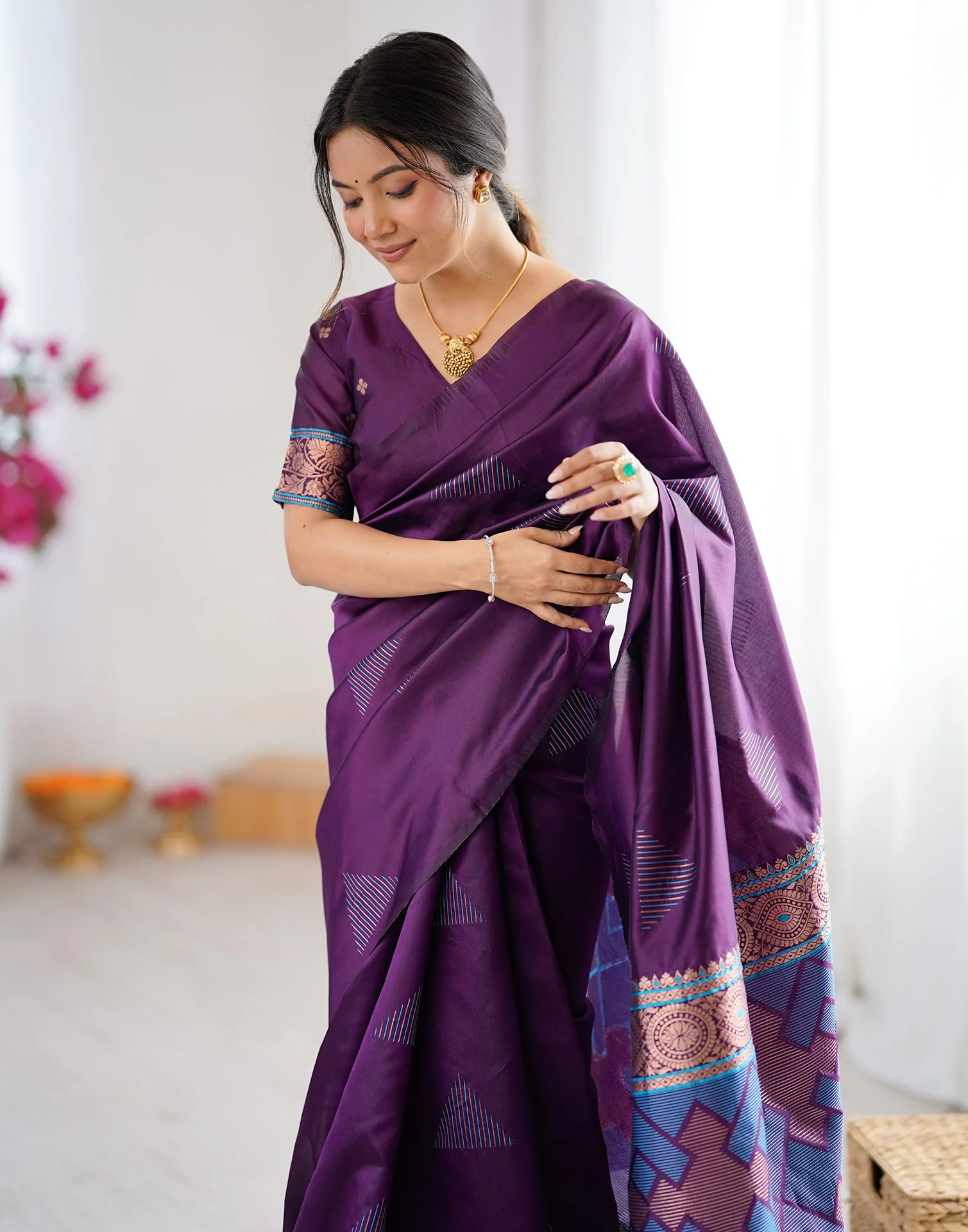 Dark Purple Silk Woven Saree - Image 4