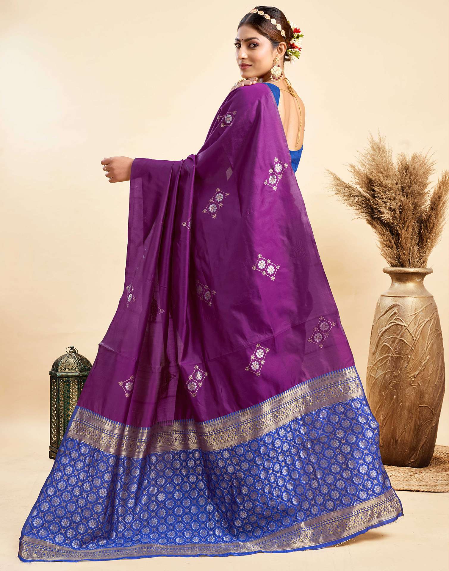 Dark Purple Silk Woven Kanjivaram Saree - Image 4