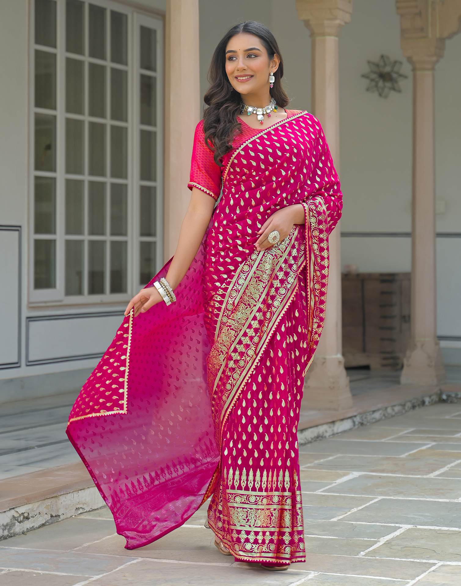 Dark Rani Pink Georgette Foil Printed Saree - Image 5