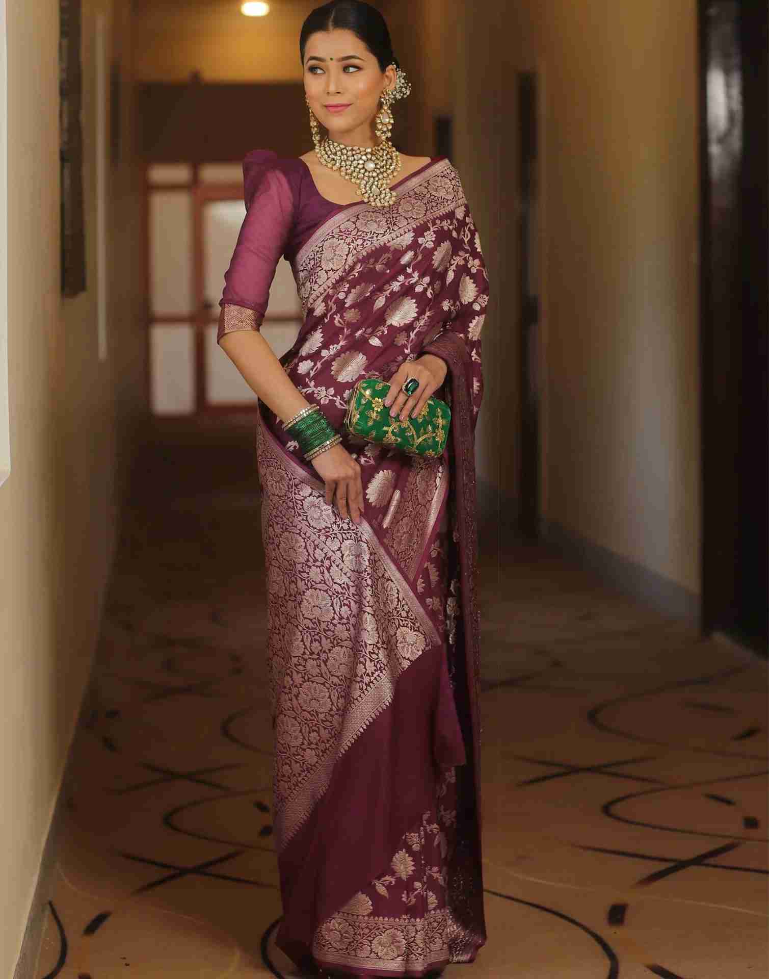 Dark Rani Pink Silk Woven Banarasi Saree - Image 8