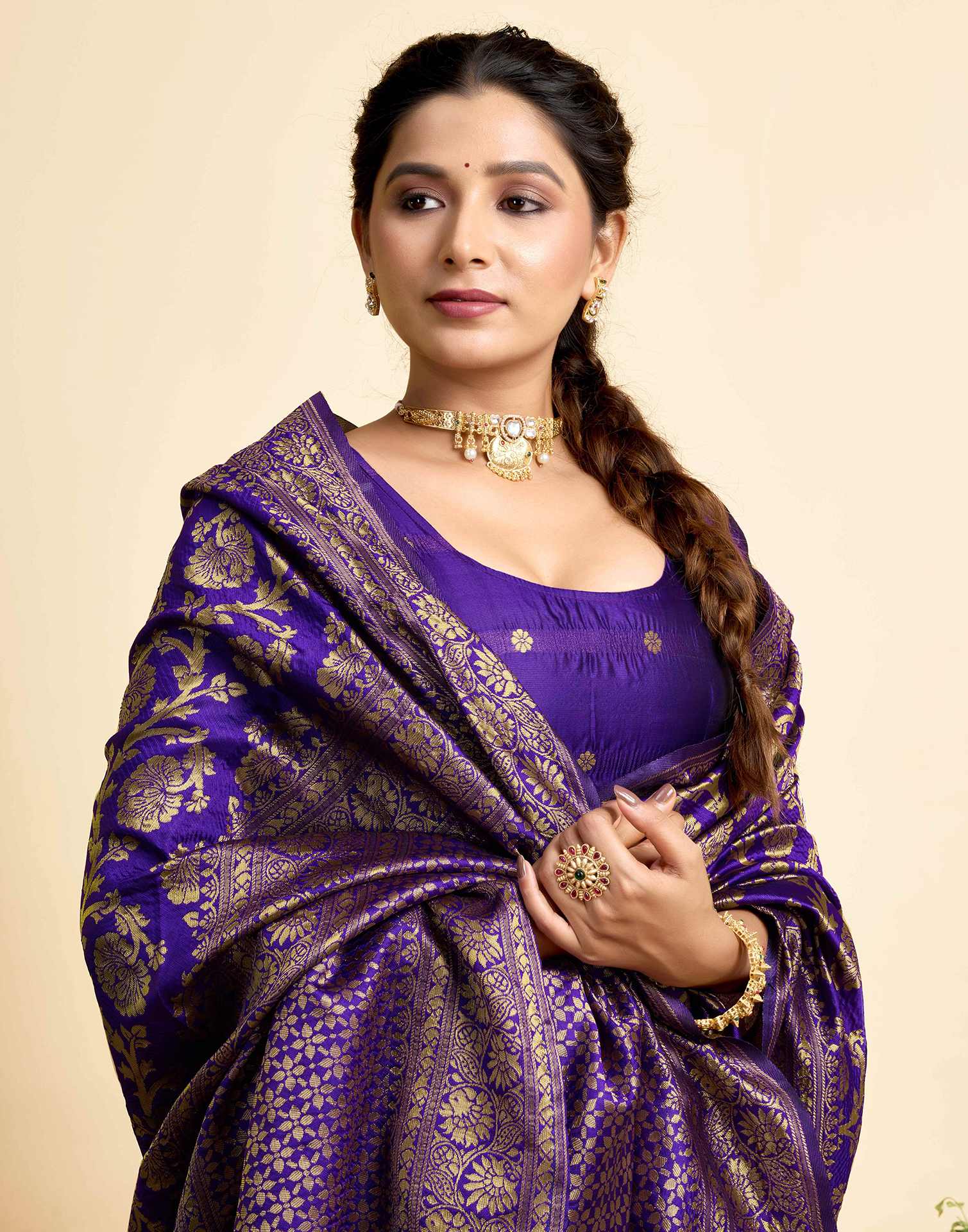 Dark Violet Silk Woven Banarasi Saree - Image 2