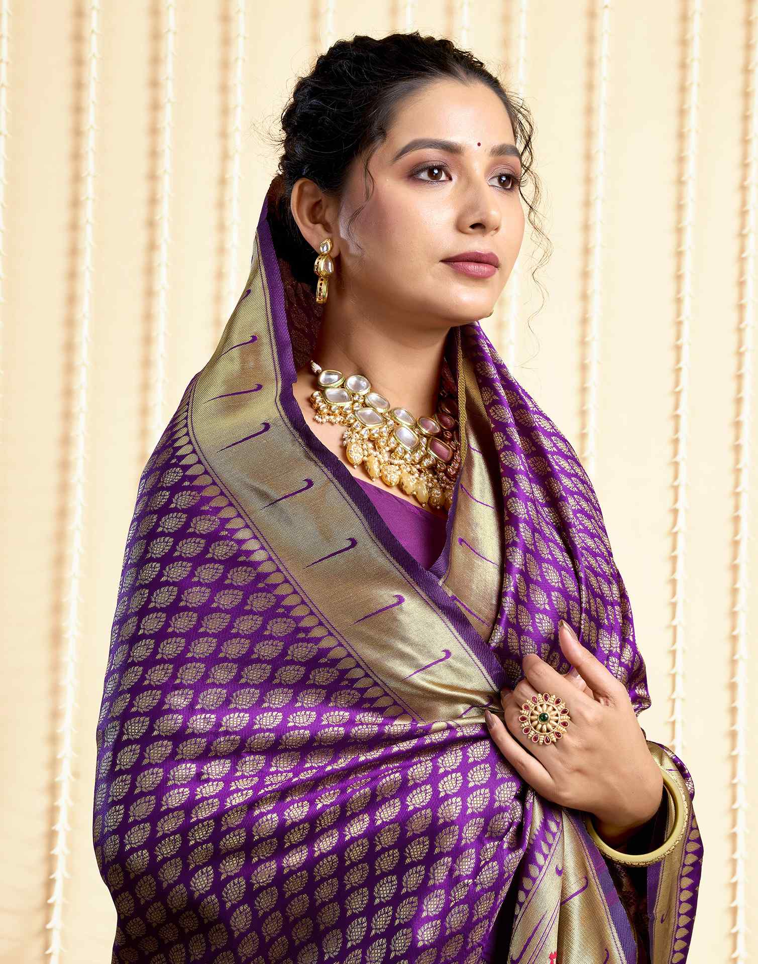 Dark Violet Silk Woven Paithani Saree - Image 2
