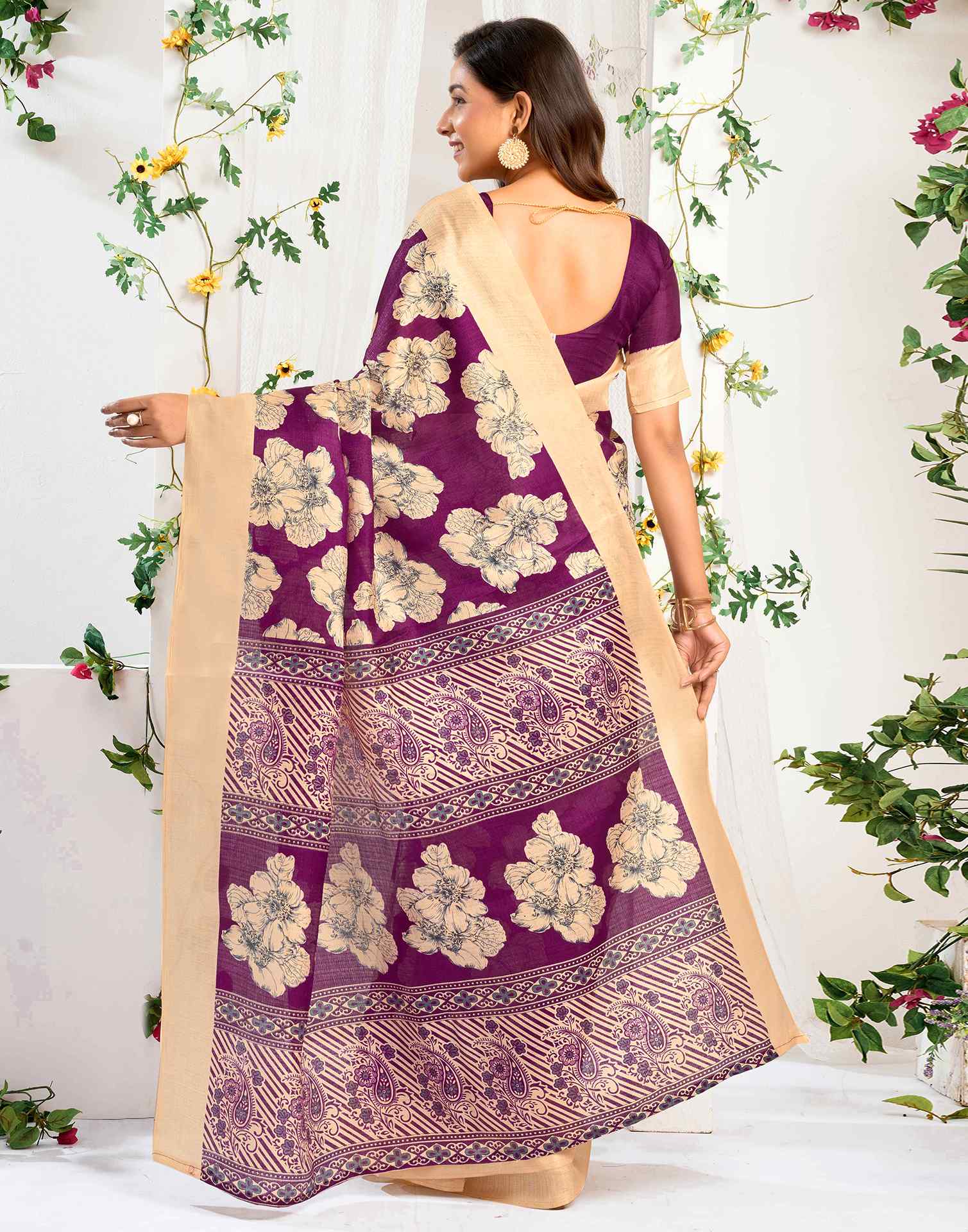 Dark Wine Cotton Floral Printed Saree - Image 6