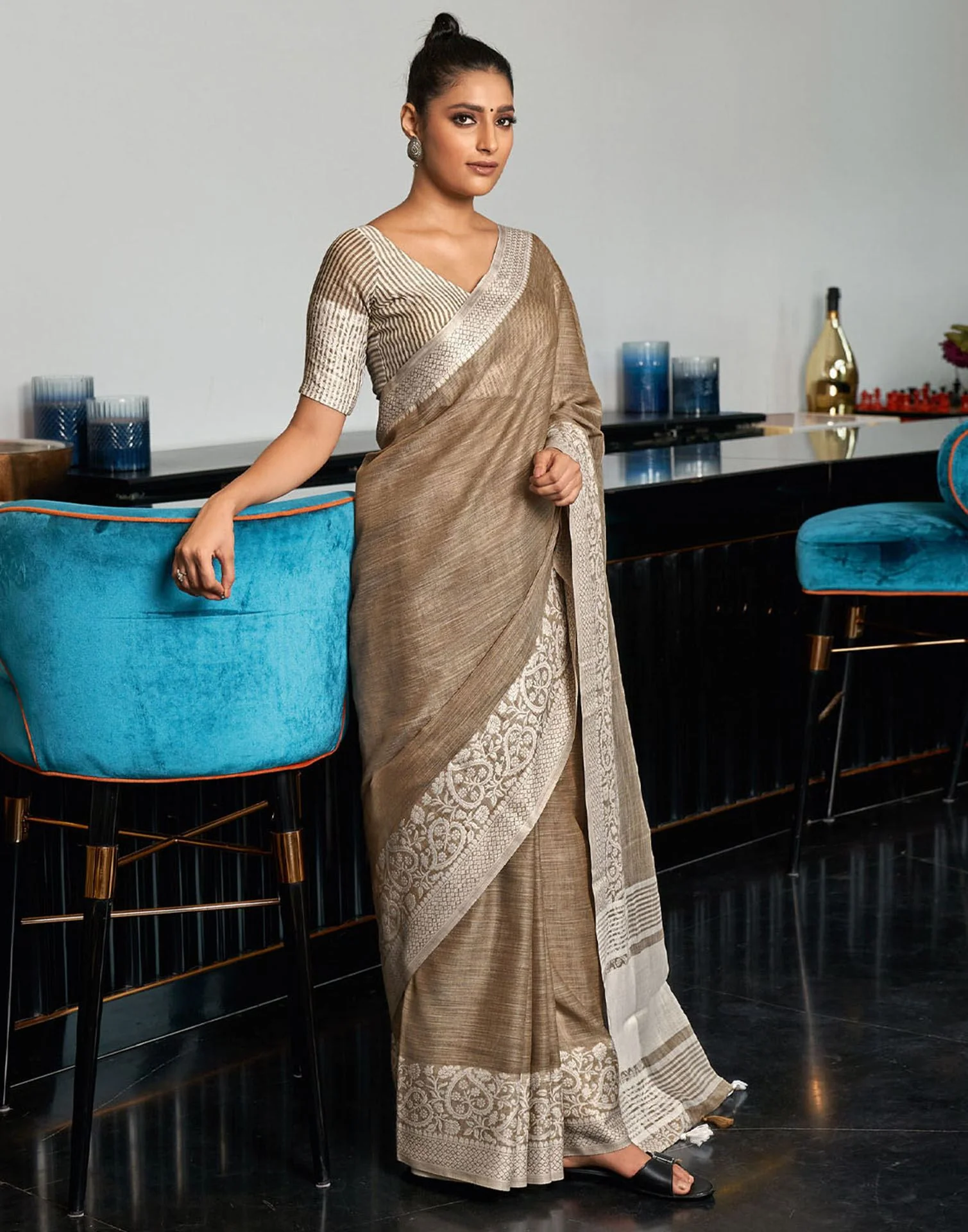 Dusty Beige Cotton Woven Saree