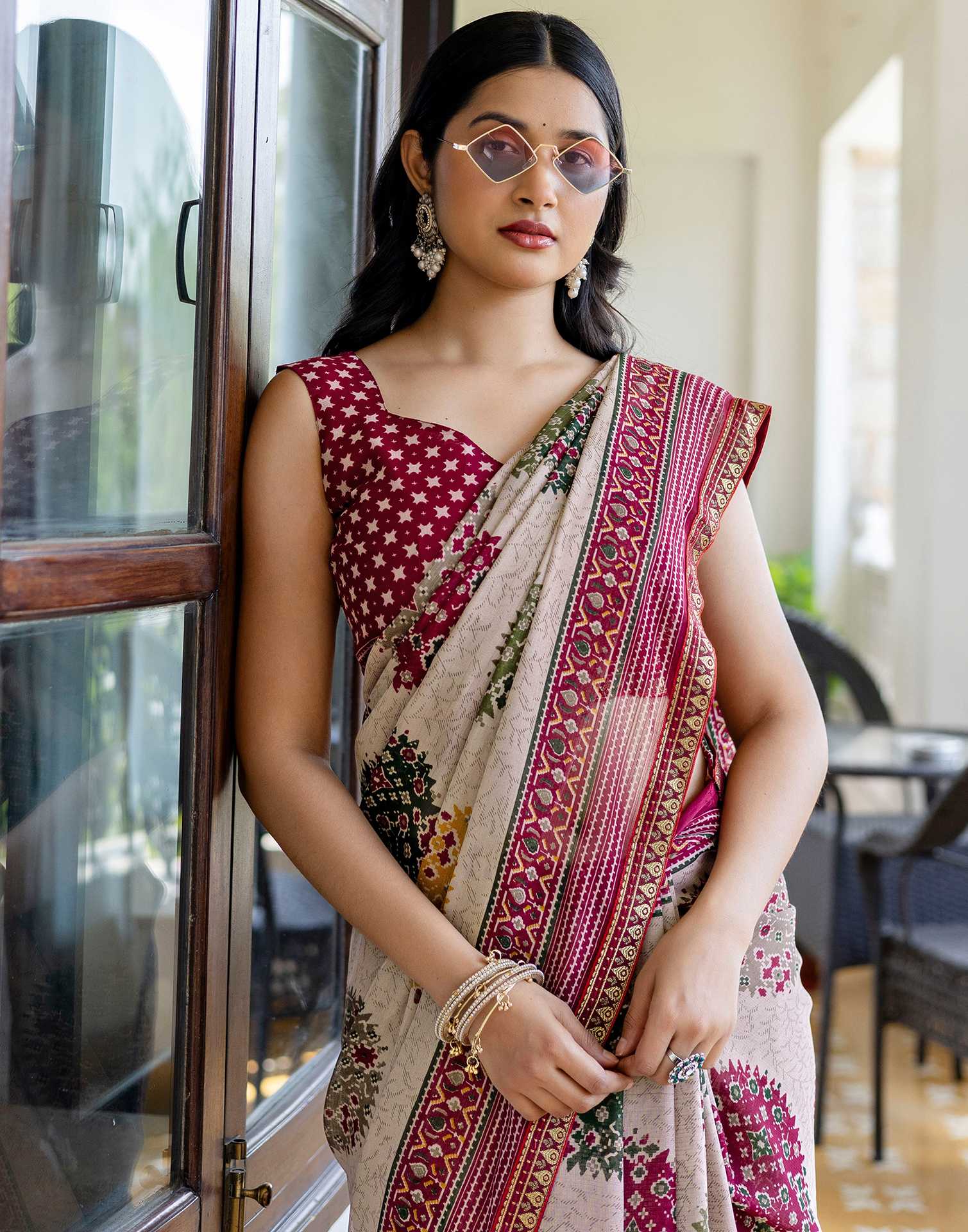 Dusty Beige Georgette Printed Lace Saree - Image 10